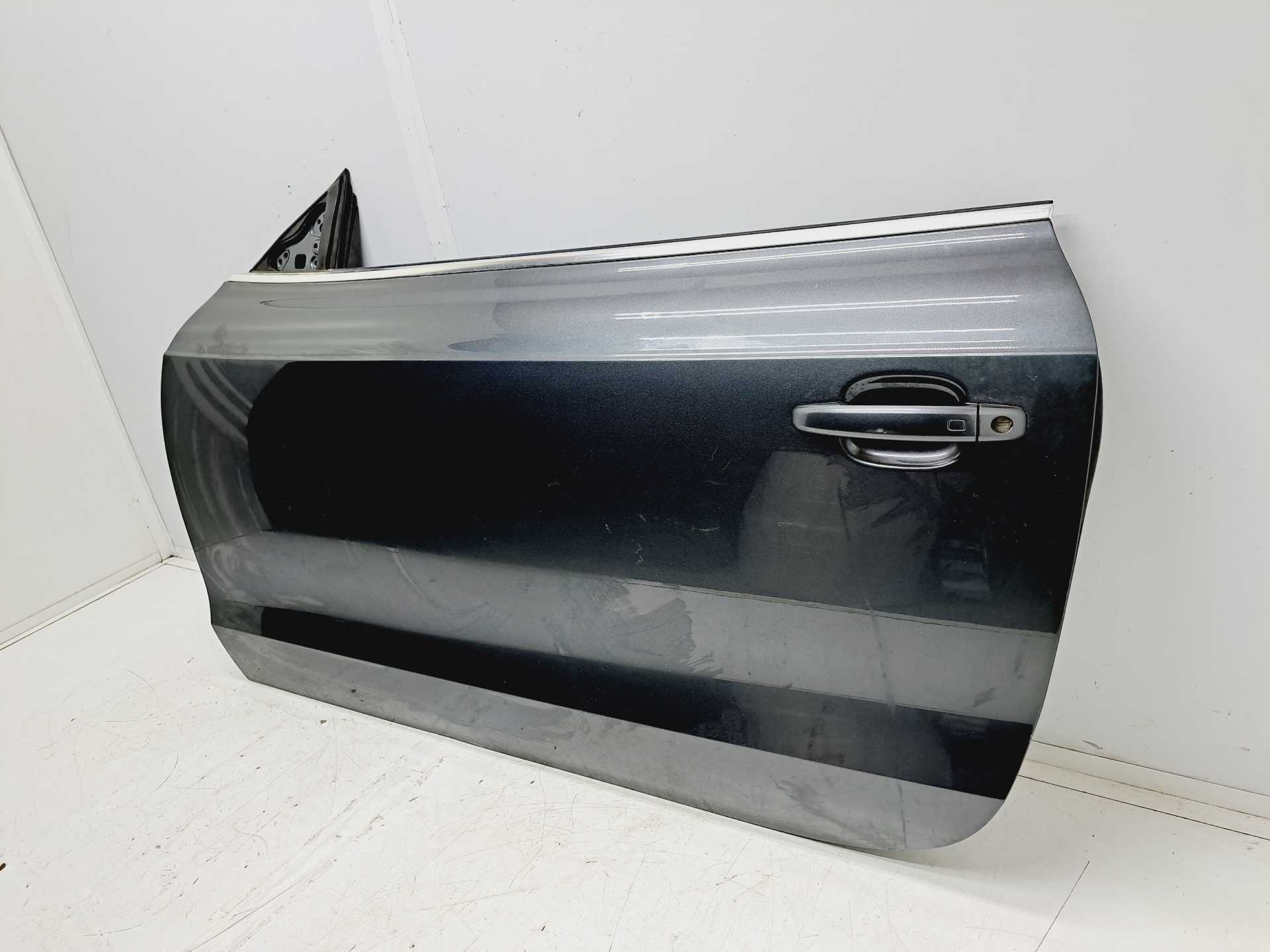 Recambio de puerta delantera izquierda para audi a5 coupe (8t) 3.0 v6 24v tdi referencia OEM IAM 8T0831311F  