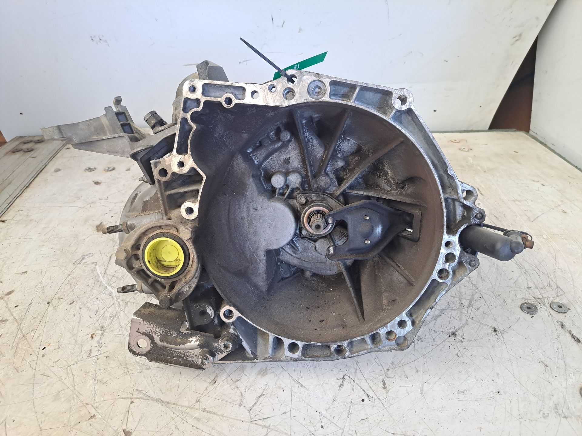 Recambio de caja cambios para peugeot 308 active referencia OEM IAM 20et04  