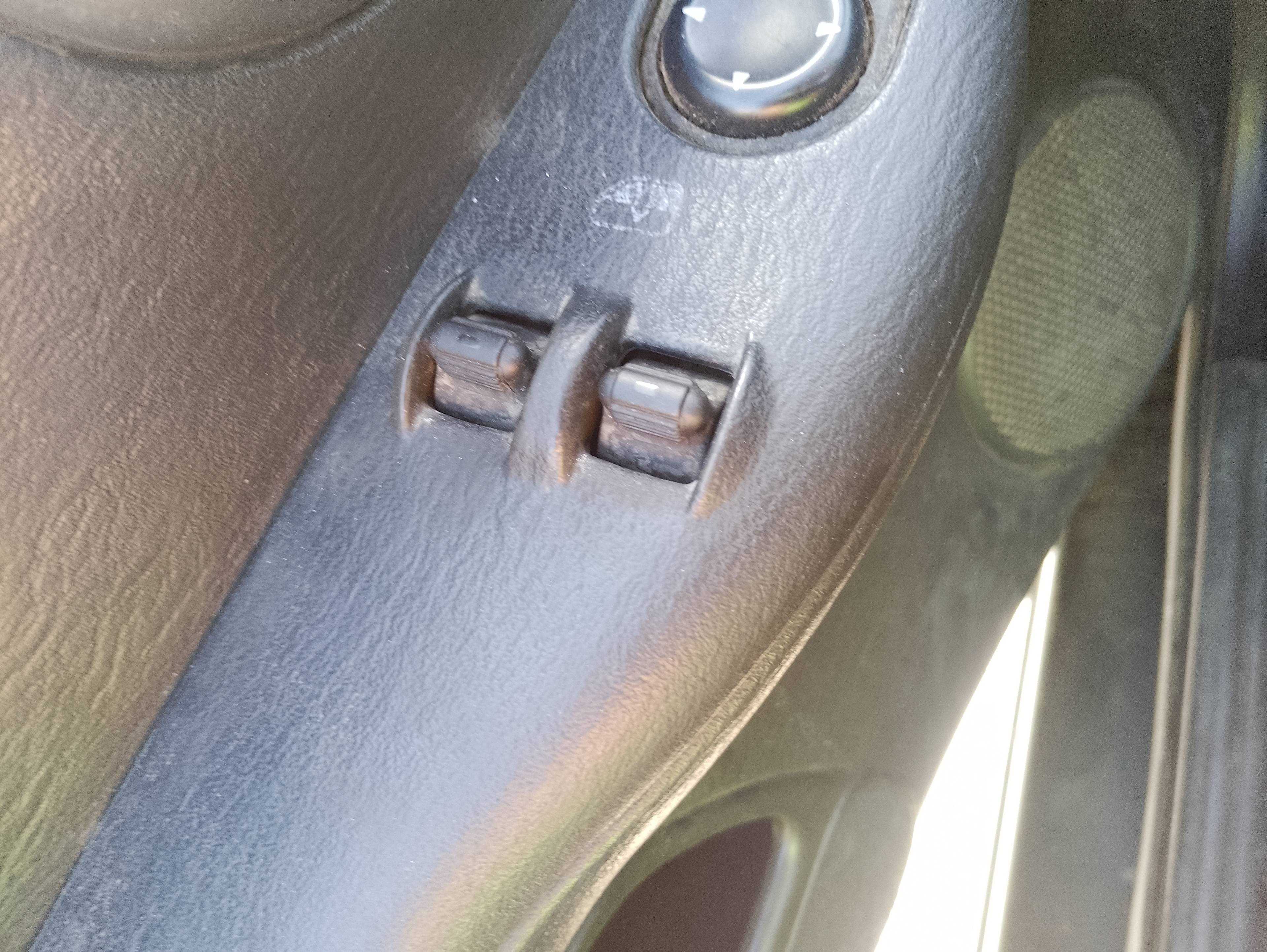 Recambio de mando elevalunas delantero izquierdo para chrysler neon (pl) 1.6 le referencia OEM IAM   