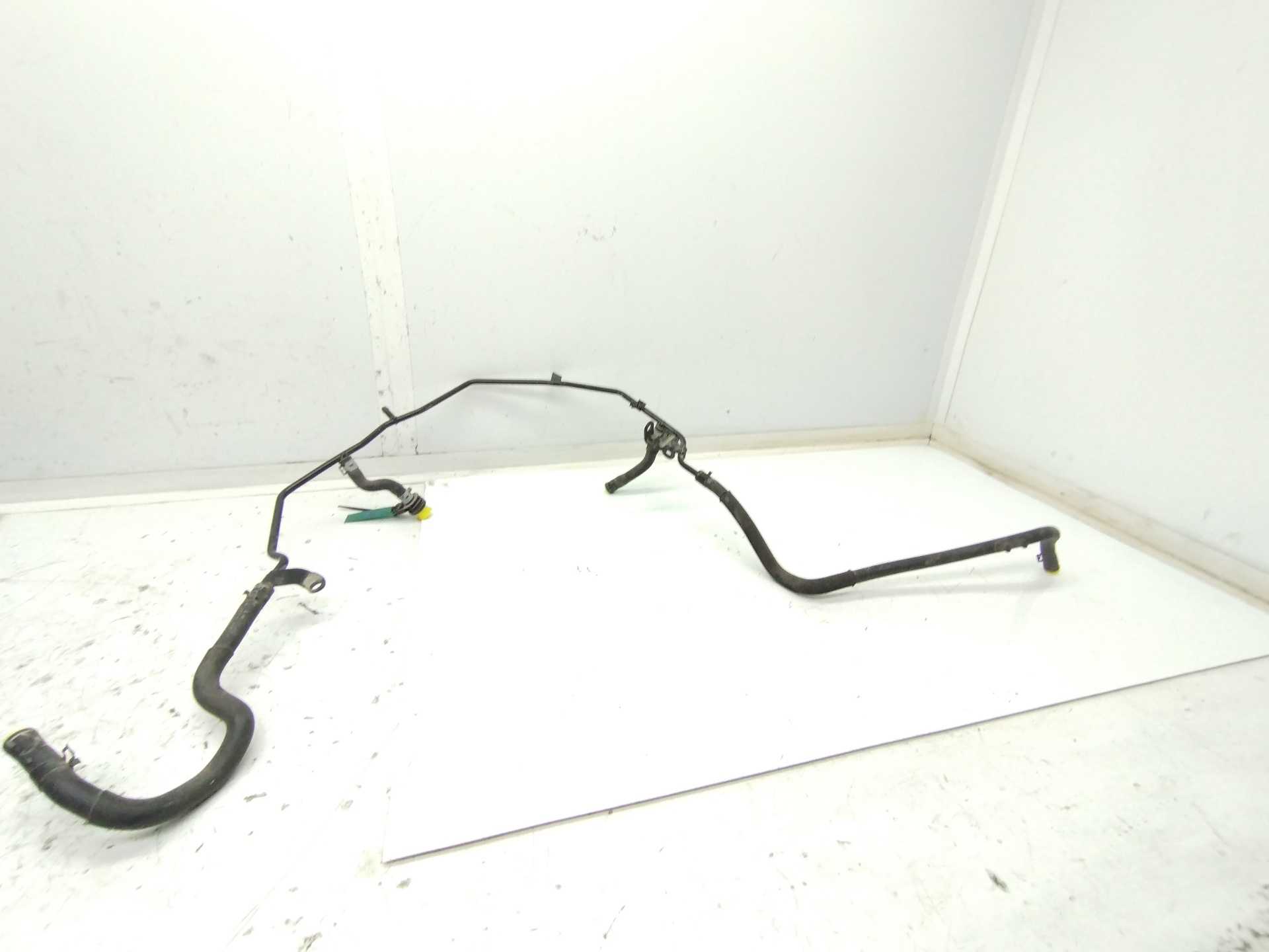 Recambio de tubos de agua para volkswagen golf vii lim. 2.0 tsi referencia OEM IAM 06K121075Q  