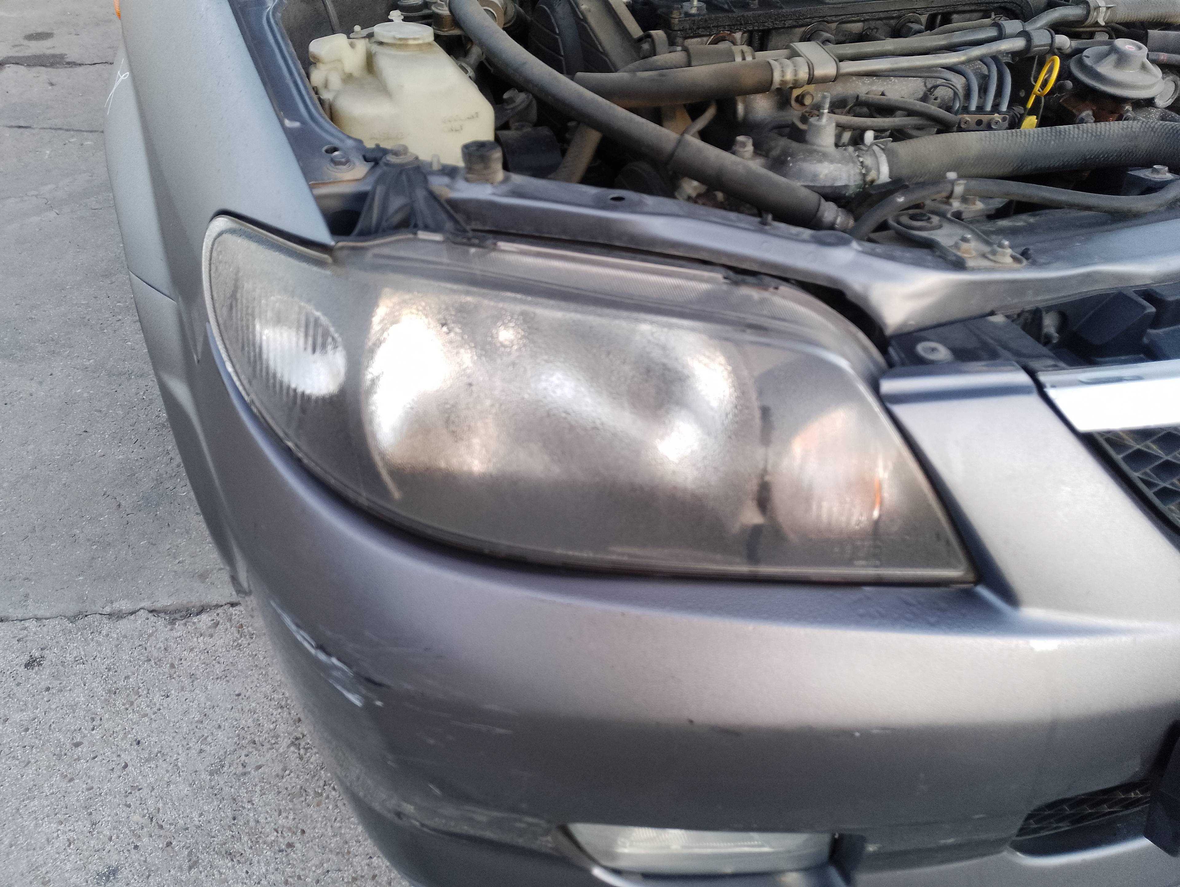 Recambio de faro derecho para mazda 323 berl. f/s (bj) 2.0 d s exclusive referencia OEM IAM   