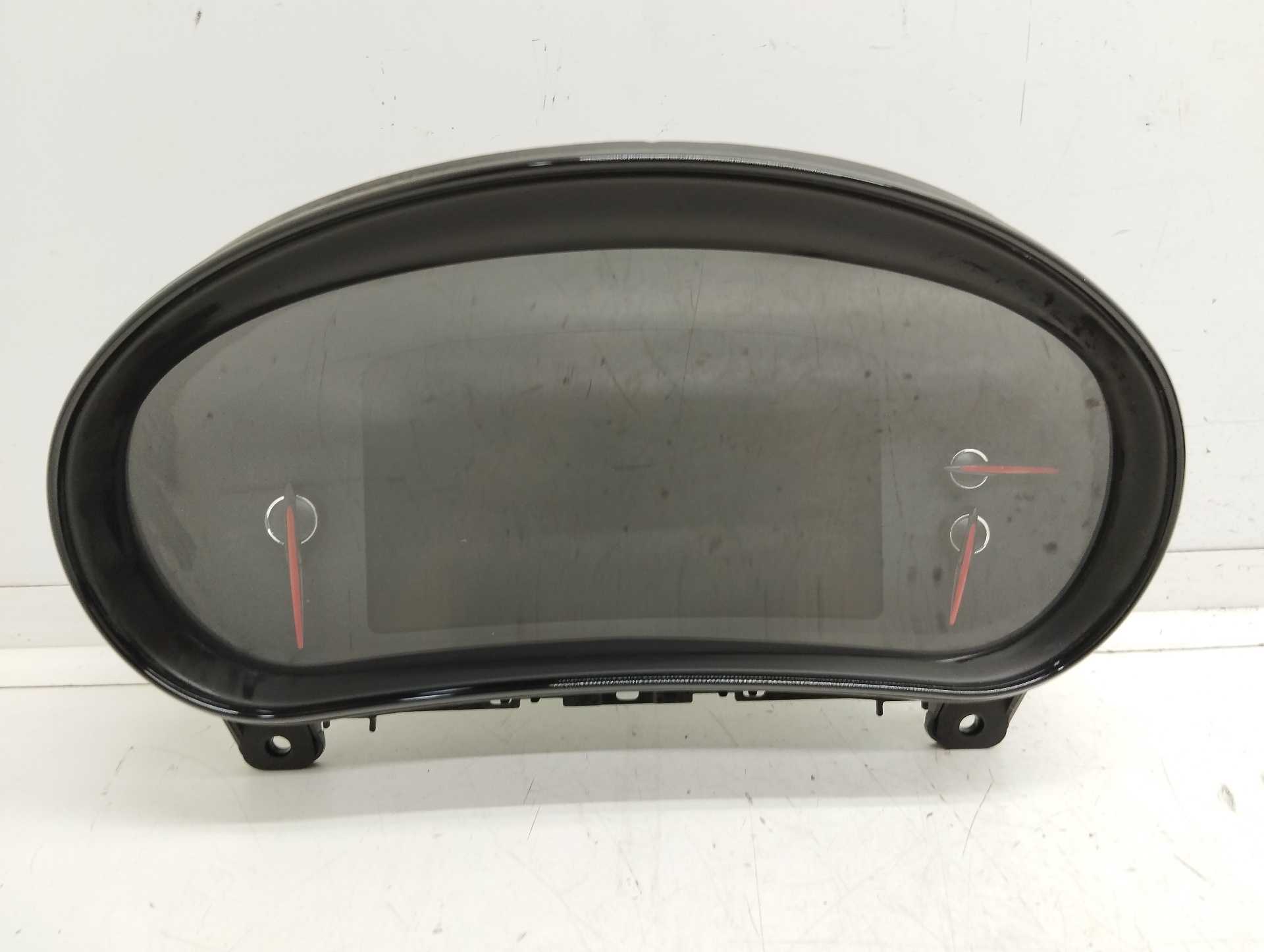 Recambio de cuadro instrumentos para opel insignia berlina selective referencia OEM IAM 39066389 813075439 