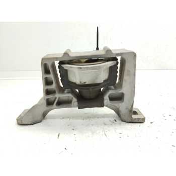 Recambio de soporte motor derecho para ford focus berlina (cap) ghia referencia OEM IAM  326B40 