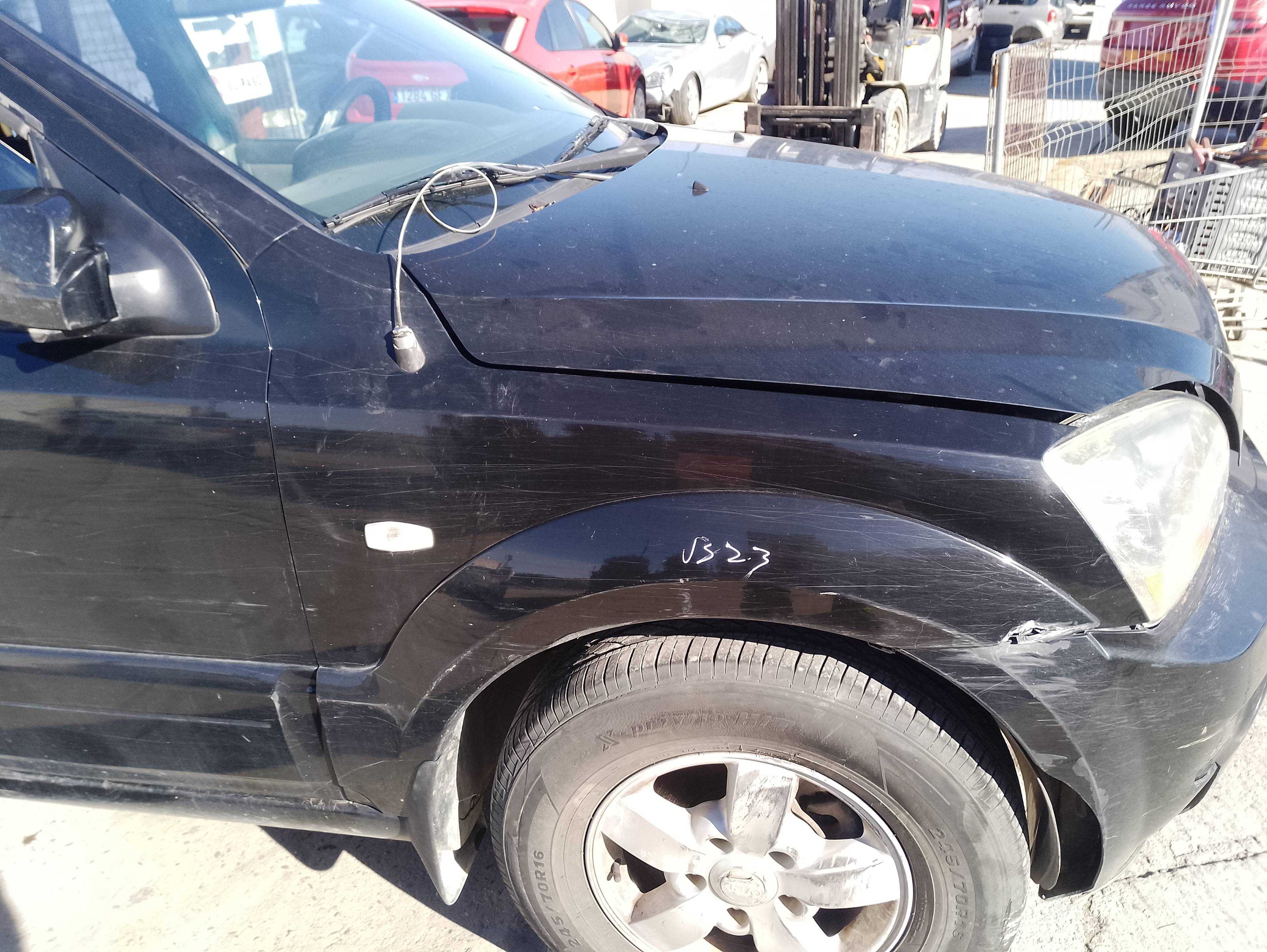 Recambio de aleta delantera derecha para kia sorento 2.5 crdi active referencia OEM IAM   