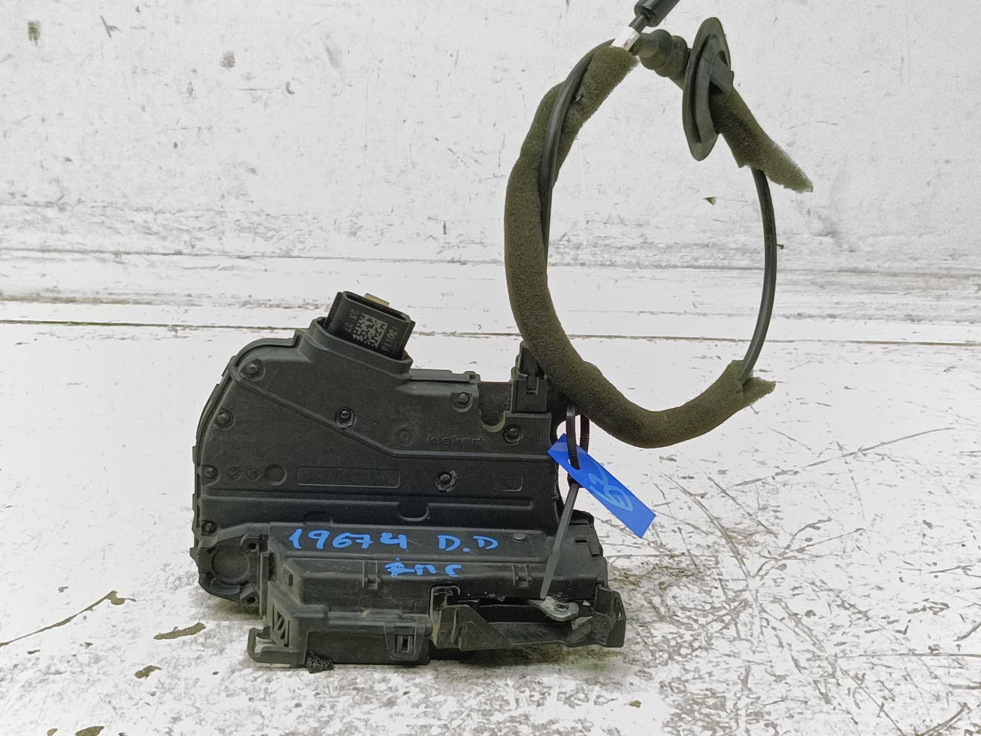 Recambio de cerradura puerta delantera derecha para smart forfour basis (52kw) (453.042) referencia OEM IAM A4537206501 80502353