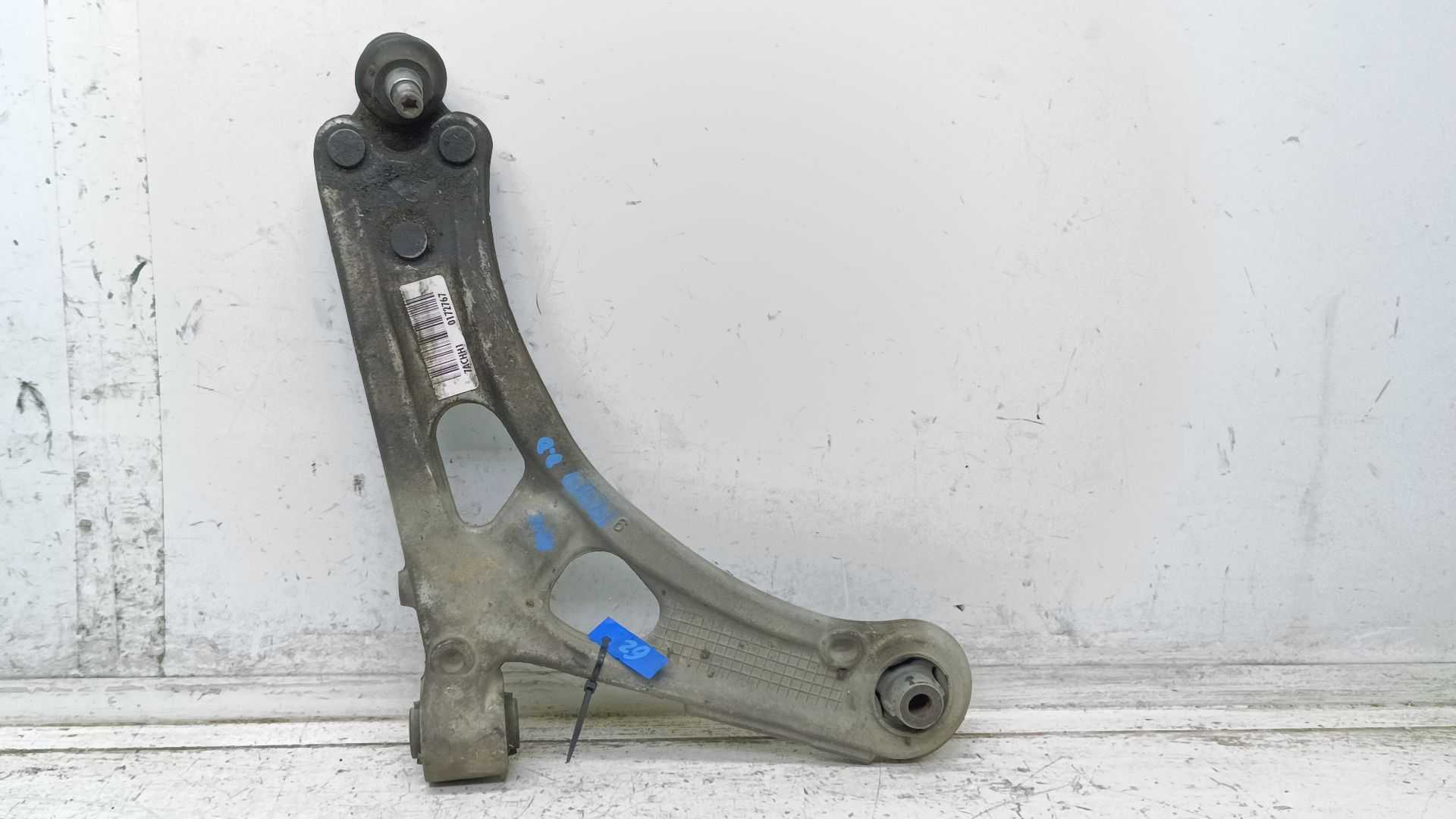 Recambio de brazo suspension inferior delantero derecho para peugeot partner grip l1 referencia OEM IAM 9815014380  