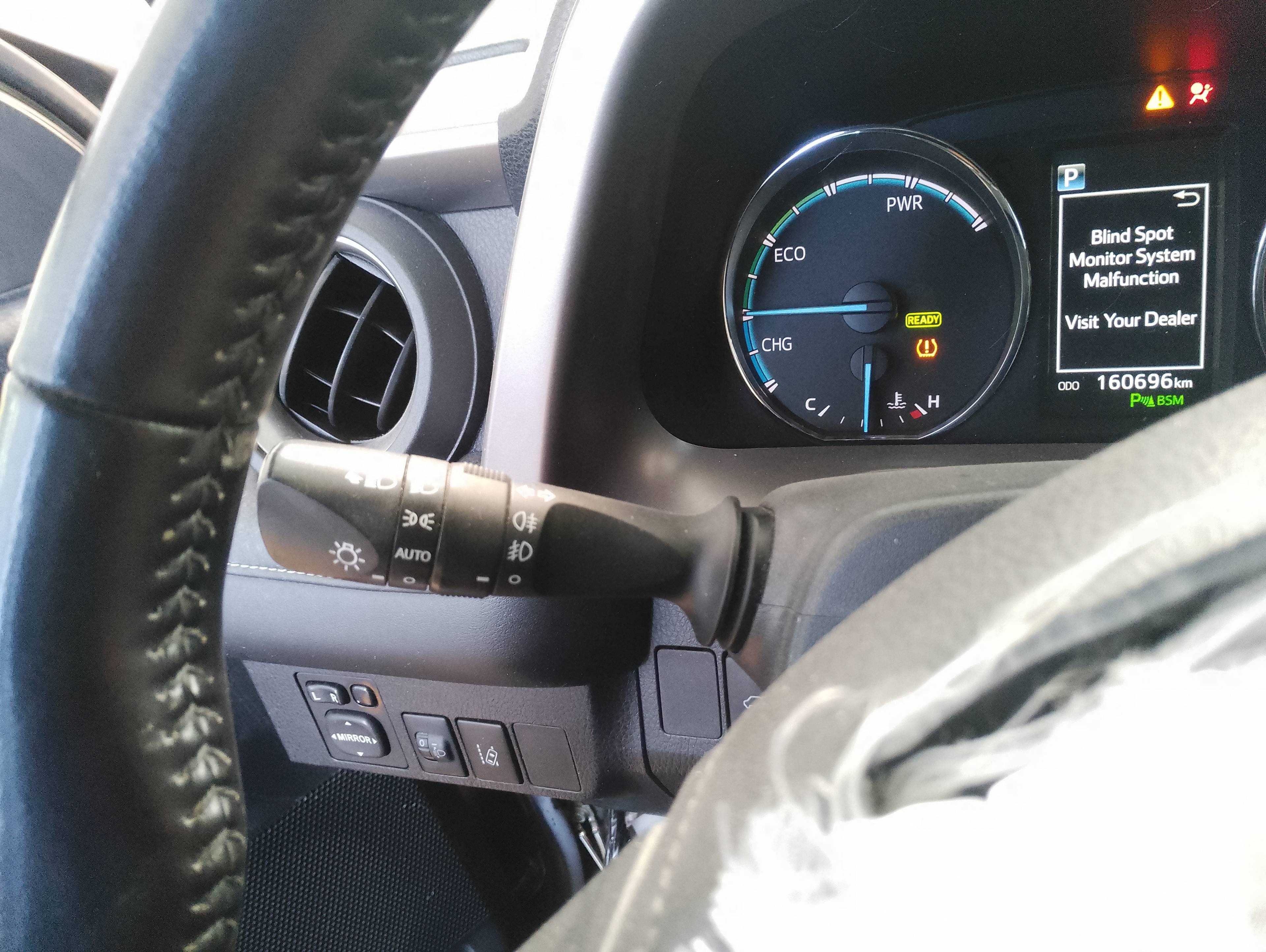 Recambio de mando luces para toyota rav4 hybrid 4x2 black edition referencia OEM IAM   