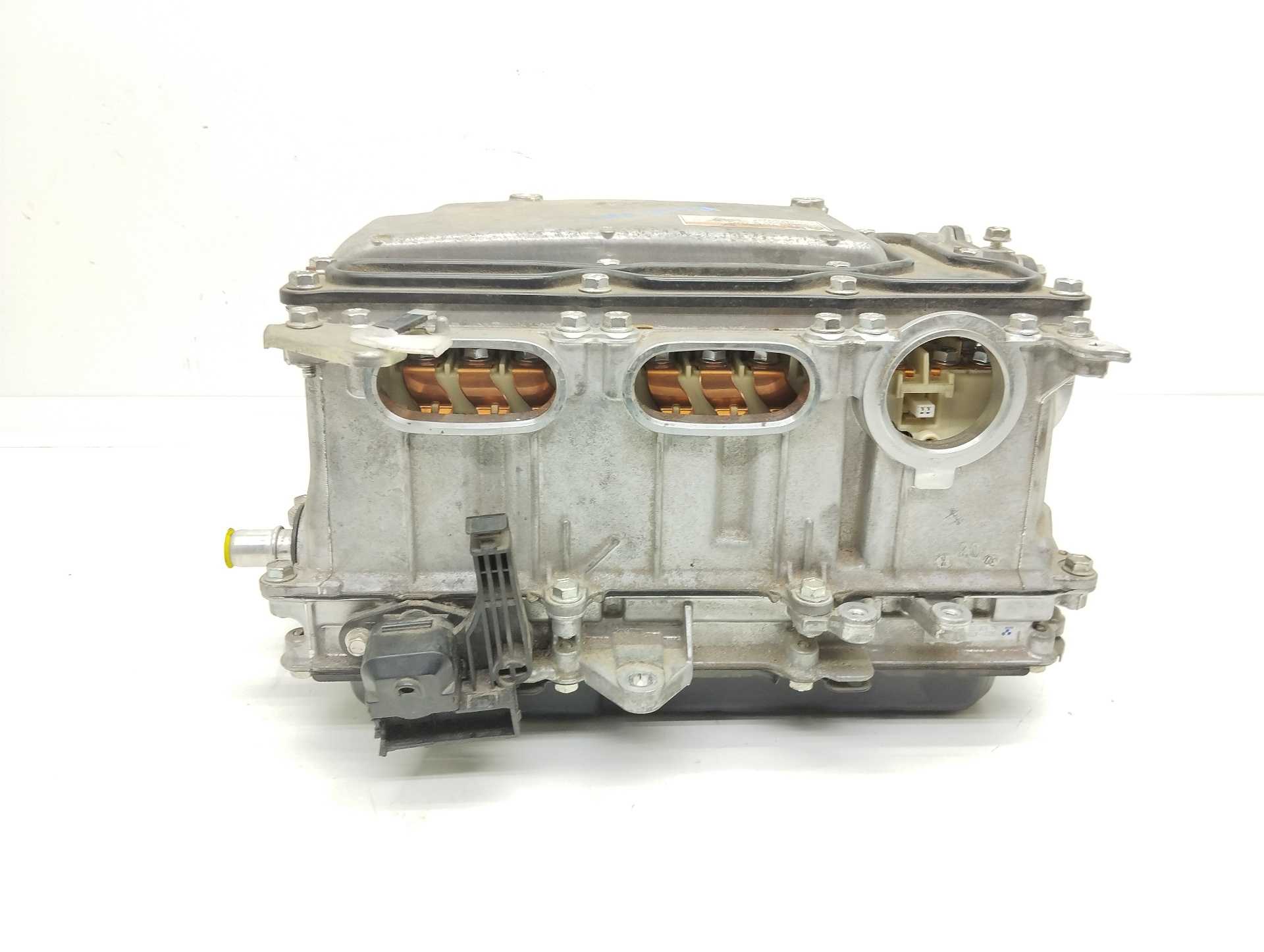Recambio de inversor/conversor para toyota auris hybrid active referencia OEM IAM G920047190  