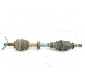 TRANSMISION DELANTERA IZQUIERDA 8200543868 