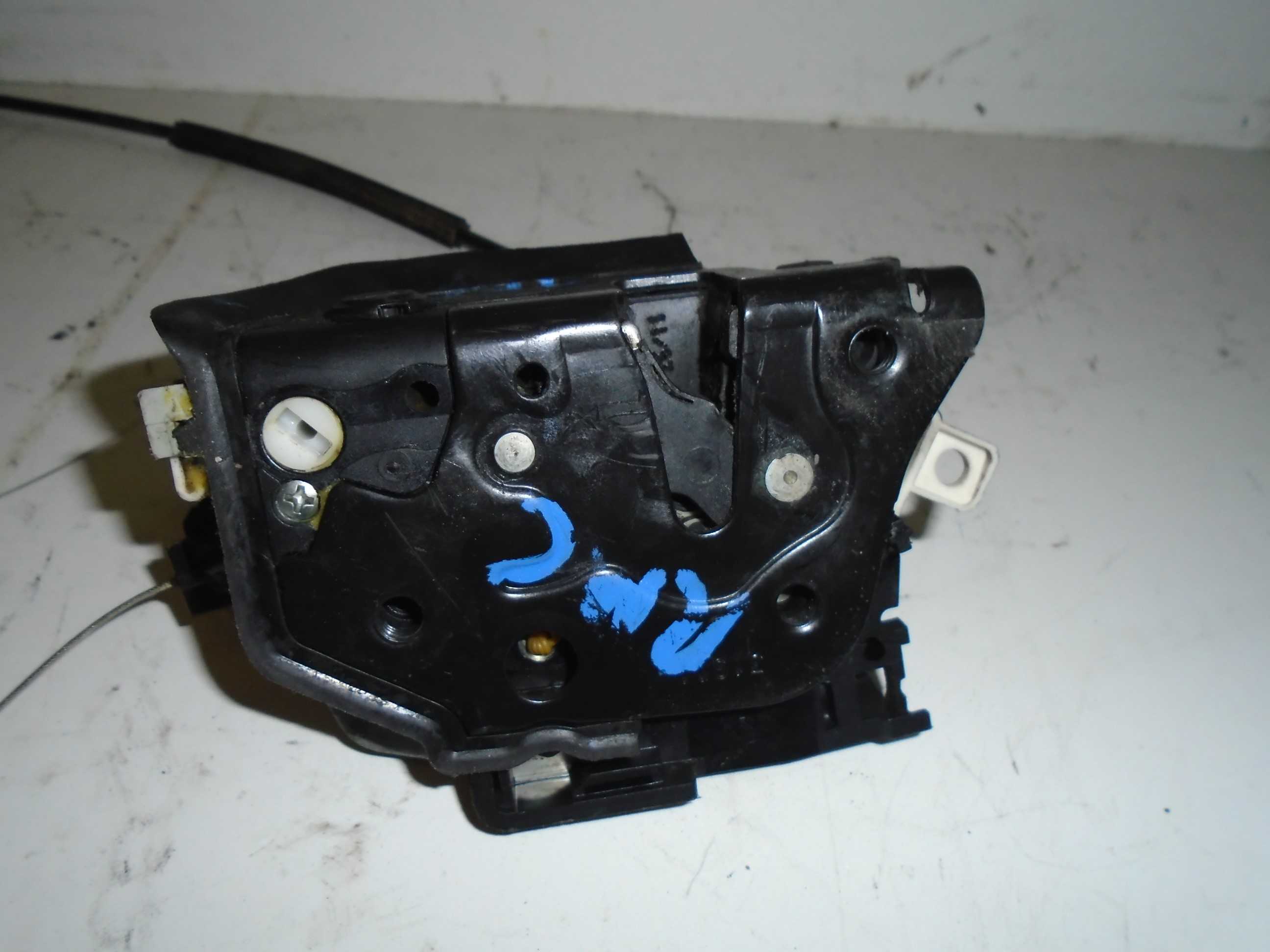 Recambio de cerradura puerta trasera izquierda para seat altea xl (5p5) 1.6 tdi referencia OEM IAM   