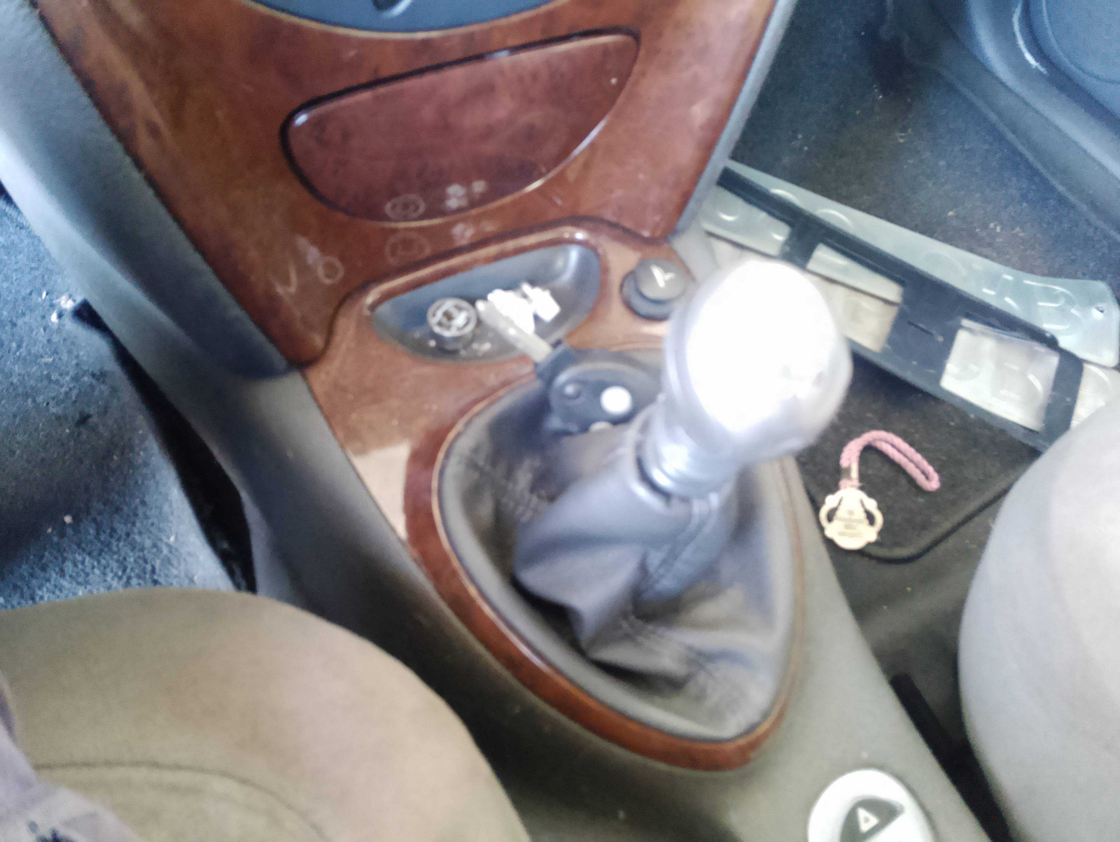 Recambio de palanca cambio para citroën c5 berlina 2.0 hdi sx referencia OEM IAM   
