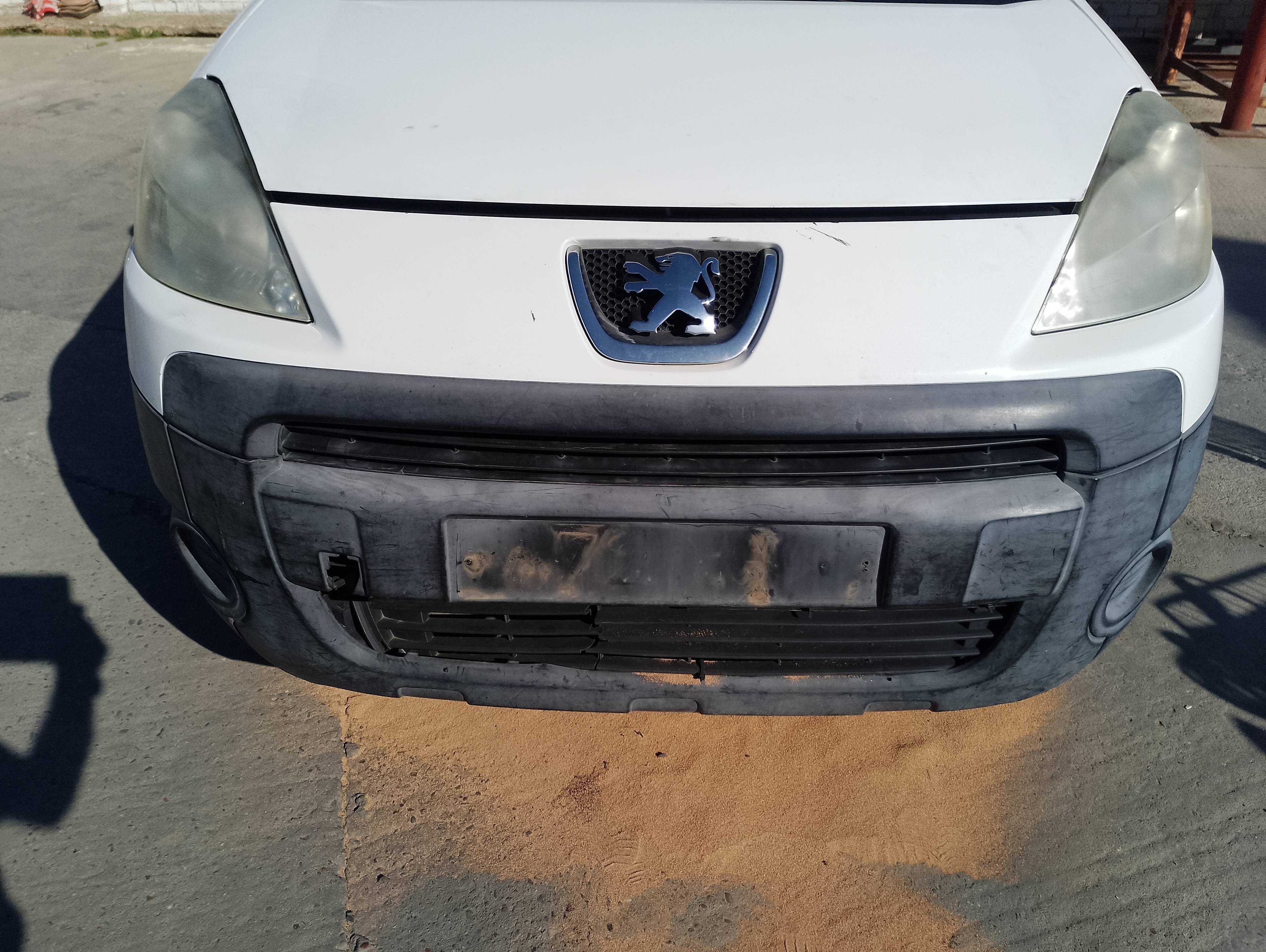 Recambio de paragolpes delantero para peugeot partner kasten confort l1 referencia OEM IAM   