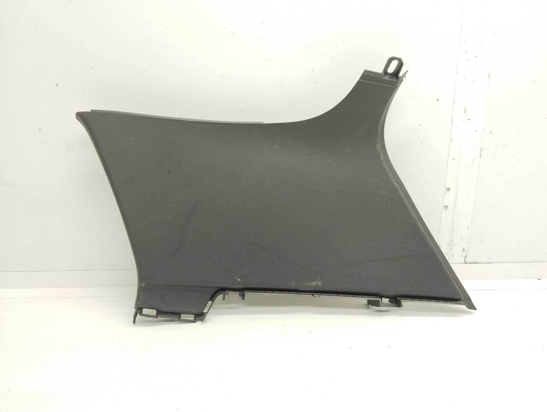 Recambio de moldura interior para volkswagen golf vii lim. 2.0 tsi referencia OEM IAM 5G4867288  