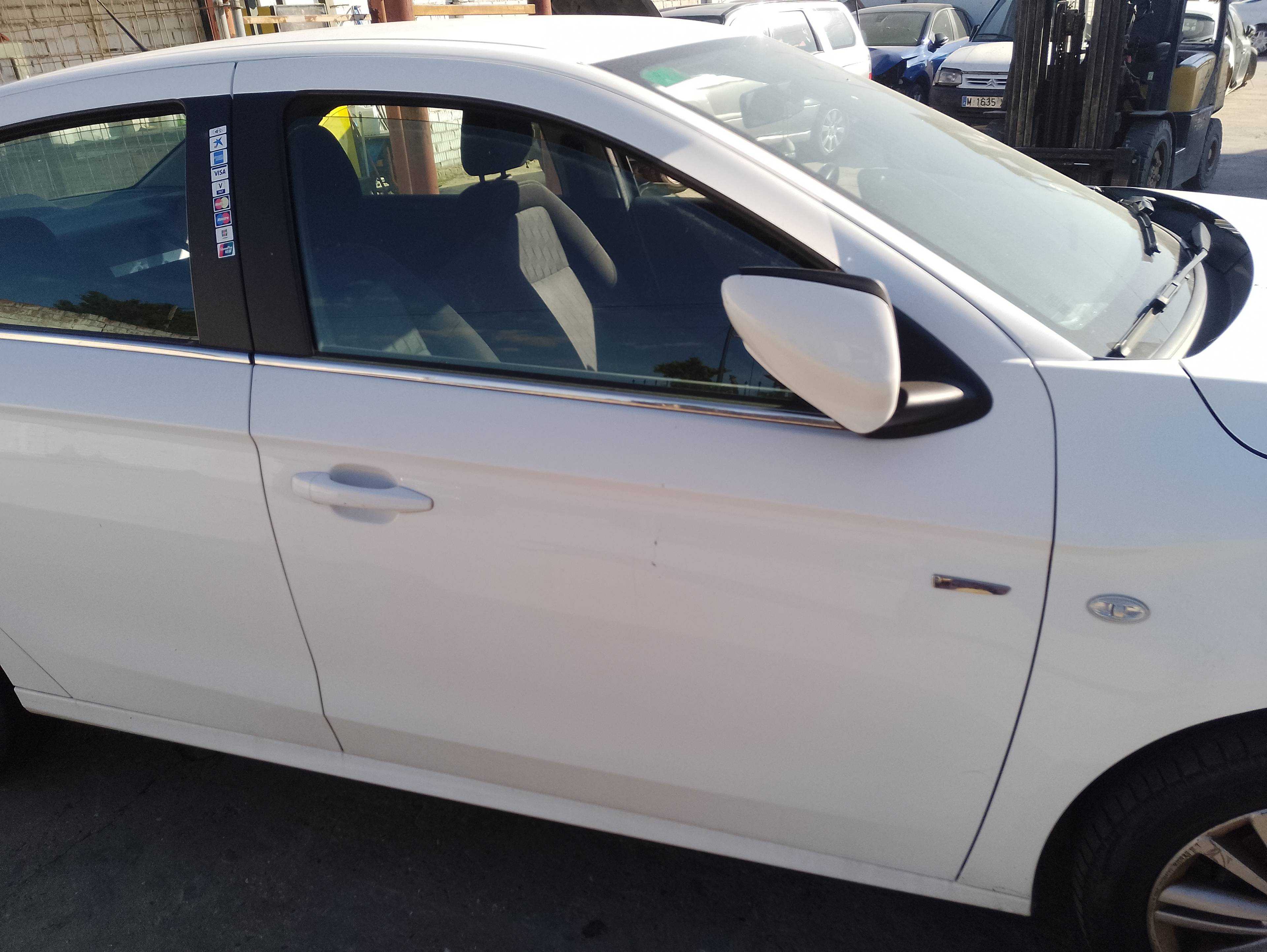Recambio de puerta delantera derecha para citroën c-elysée exclusive referencia OEM IAM   