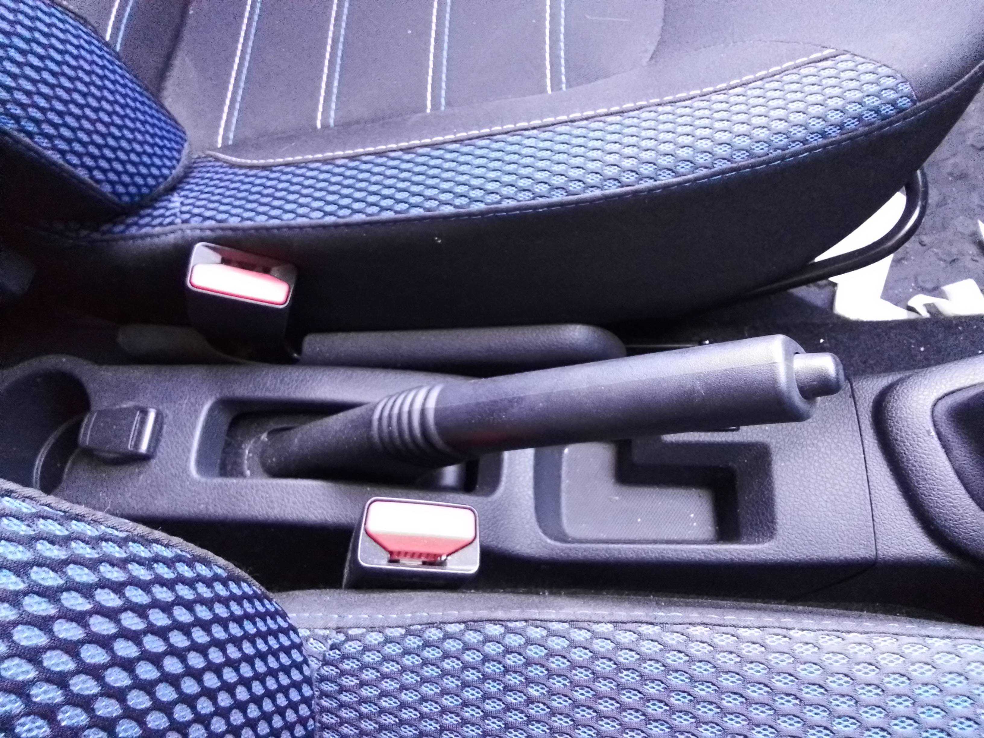 Recambio de palanca freno para dacia sandero comfort referencia OEM IAM   
