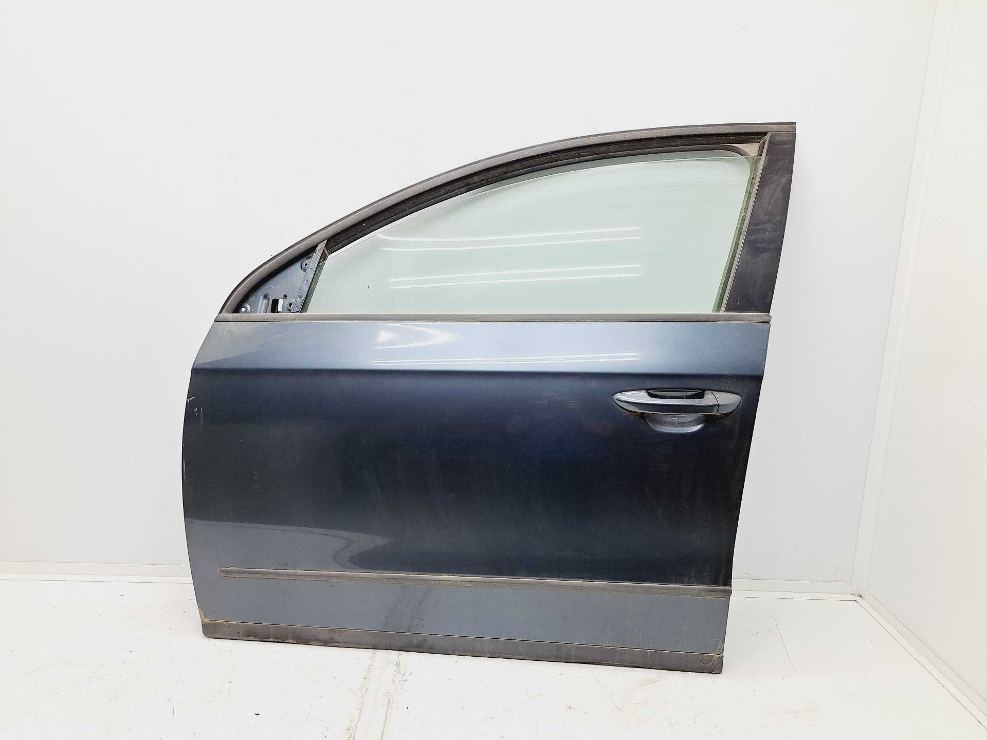 Recambio de puerta delantera izquierda para volkswagen passat berlina (3c2) bluemotion referencia OEM IAM   