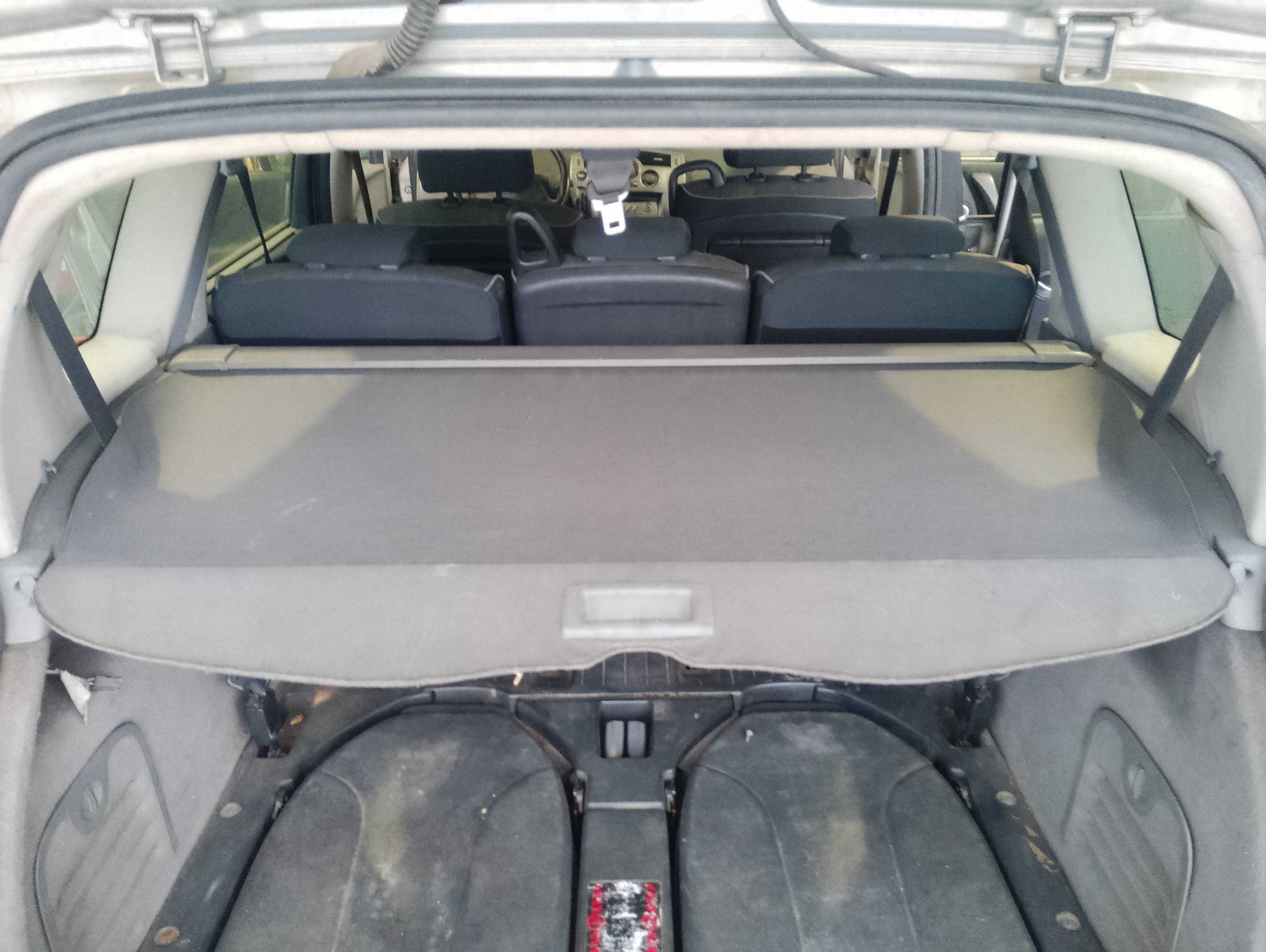 Recambio de bandeja trasera para renault scenic ii confort authentique referencia OEM IAM   