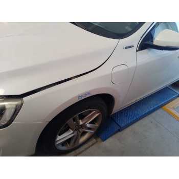 Recambio de aleta delantera izquierda para volvo v60 kombi plug-in hybrid awd referencia OEM IAM   