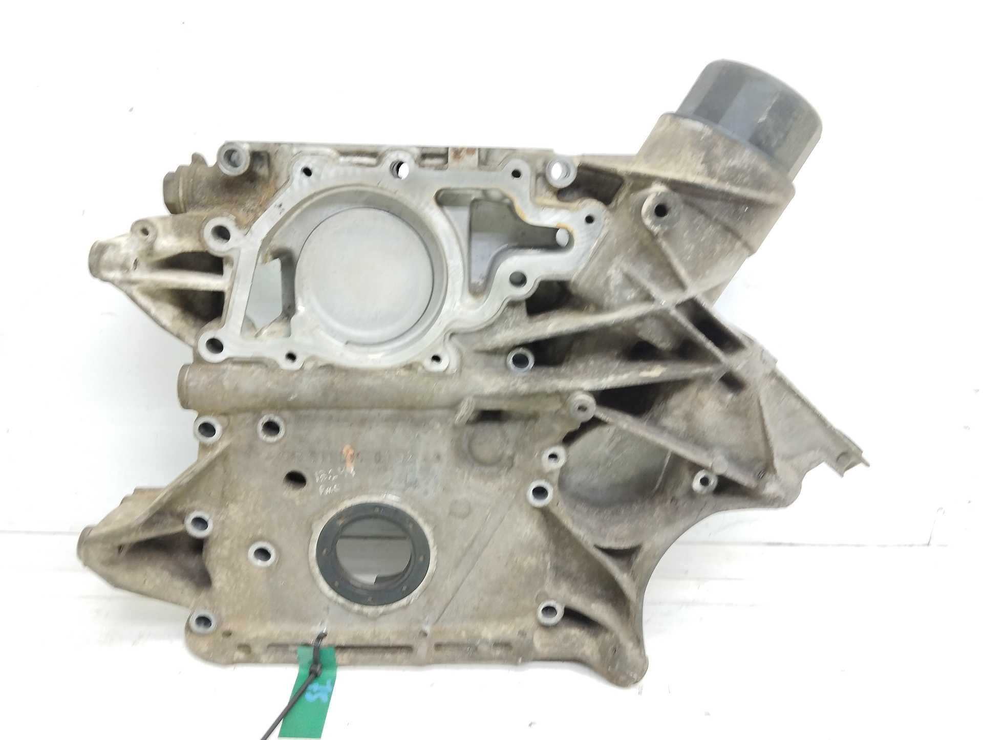 Recambio de tapa distribucion para mercedes-benz vito caja cerrada 6.03  2.1 diesel referencia OEM IAM R6110450902 R6110150302 