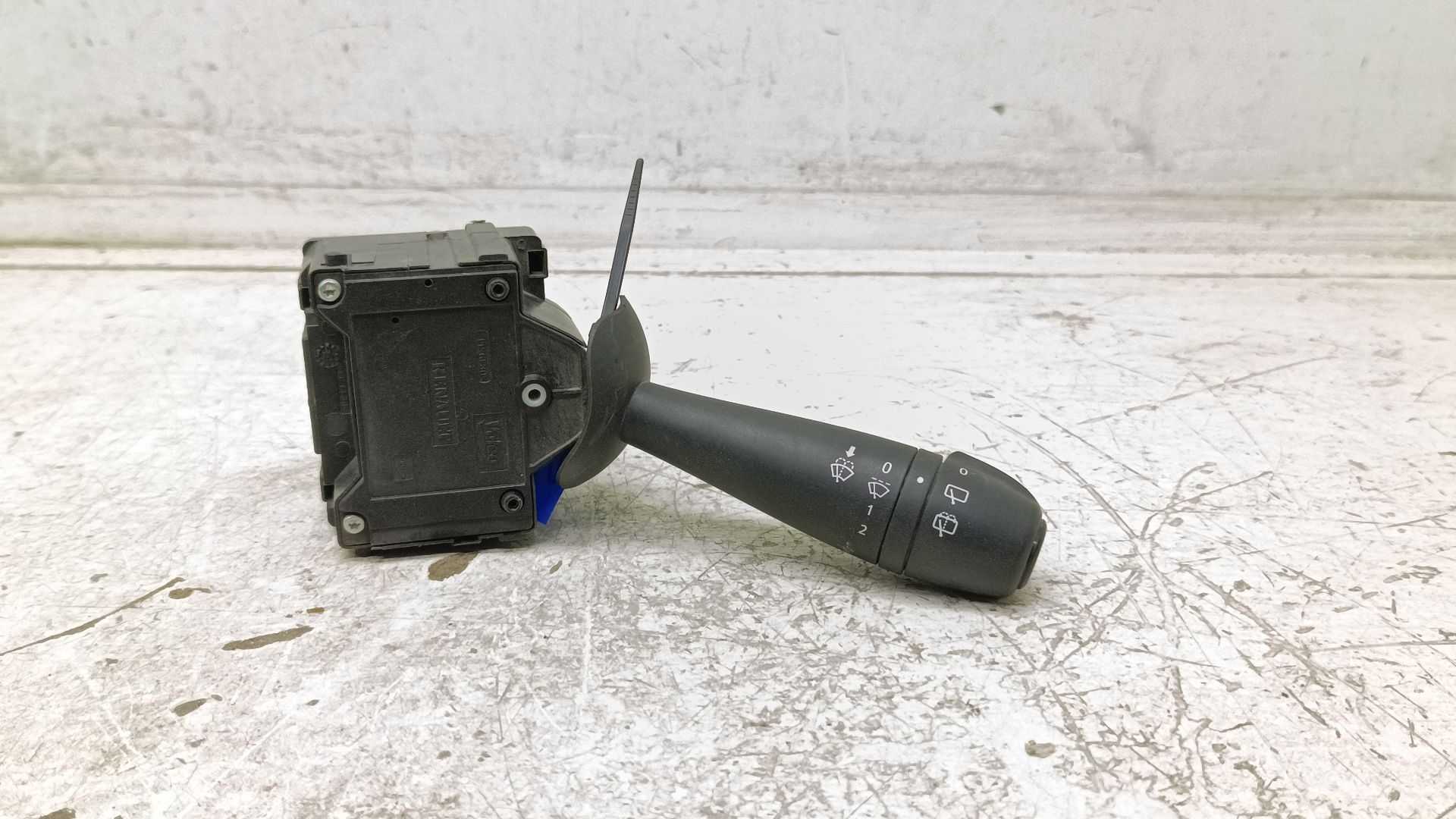 Recambio de mando limpia para dacia dokker monospace (ke_) 1.5 blue dci 95 (kejl) referencia OEM IAM 255671453R  
