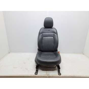 ASIENTO DELANTERO DERECHO 