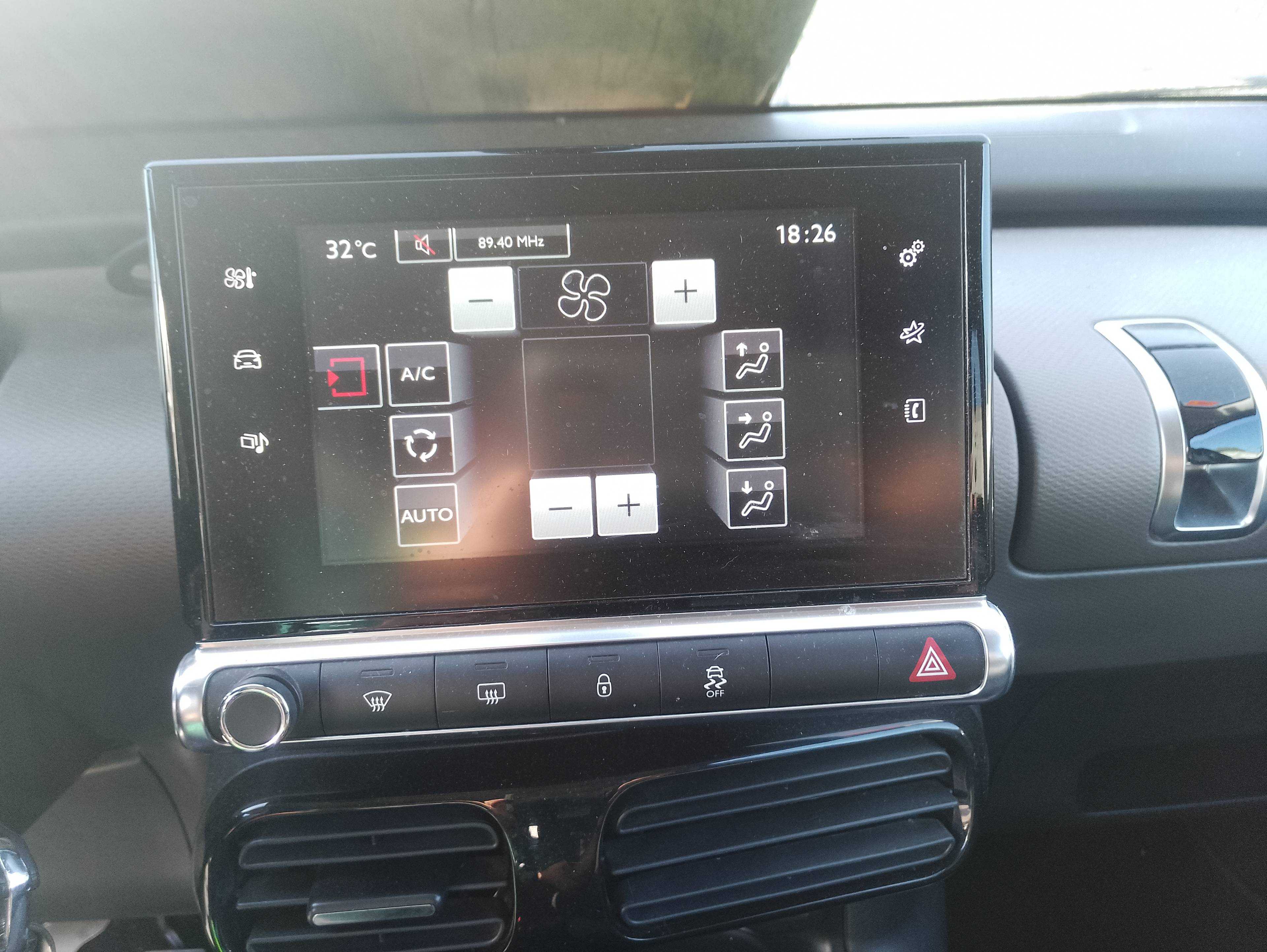 Recambio de pantalla multifuncion para citroën c4 cactus feel referencia OEM IAM   