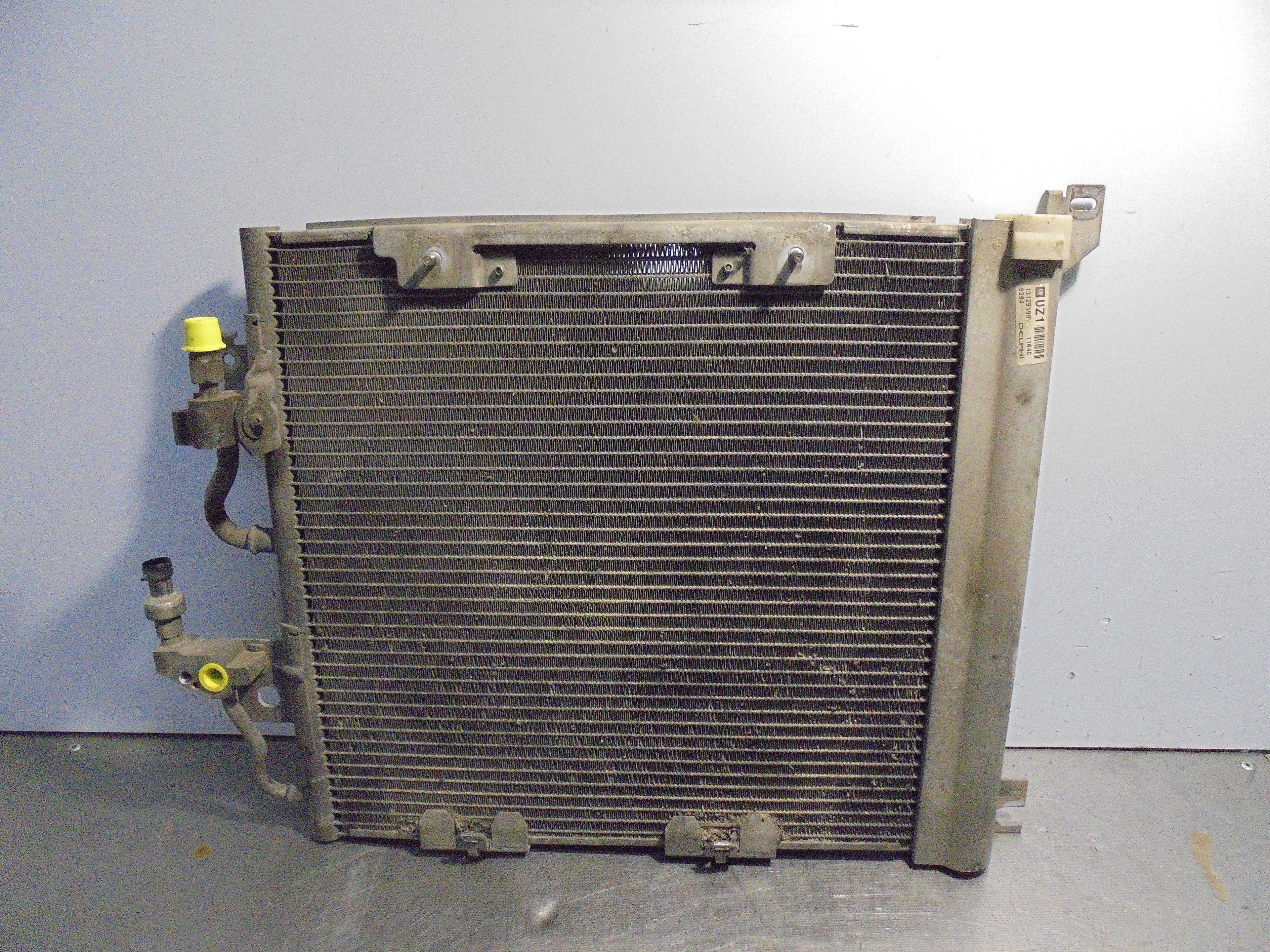 Recambio de condensador / radiador aire acondicionado para opel astra h berlina cosmo referencia OEM IAM 13129195 DELPHI 
