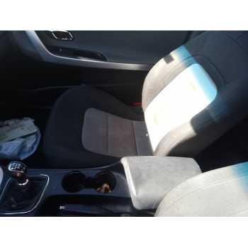 Recambio de asiento delantero derecho para kia cee´d business referencia OEM IAM   