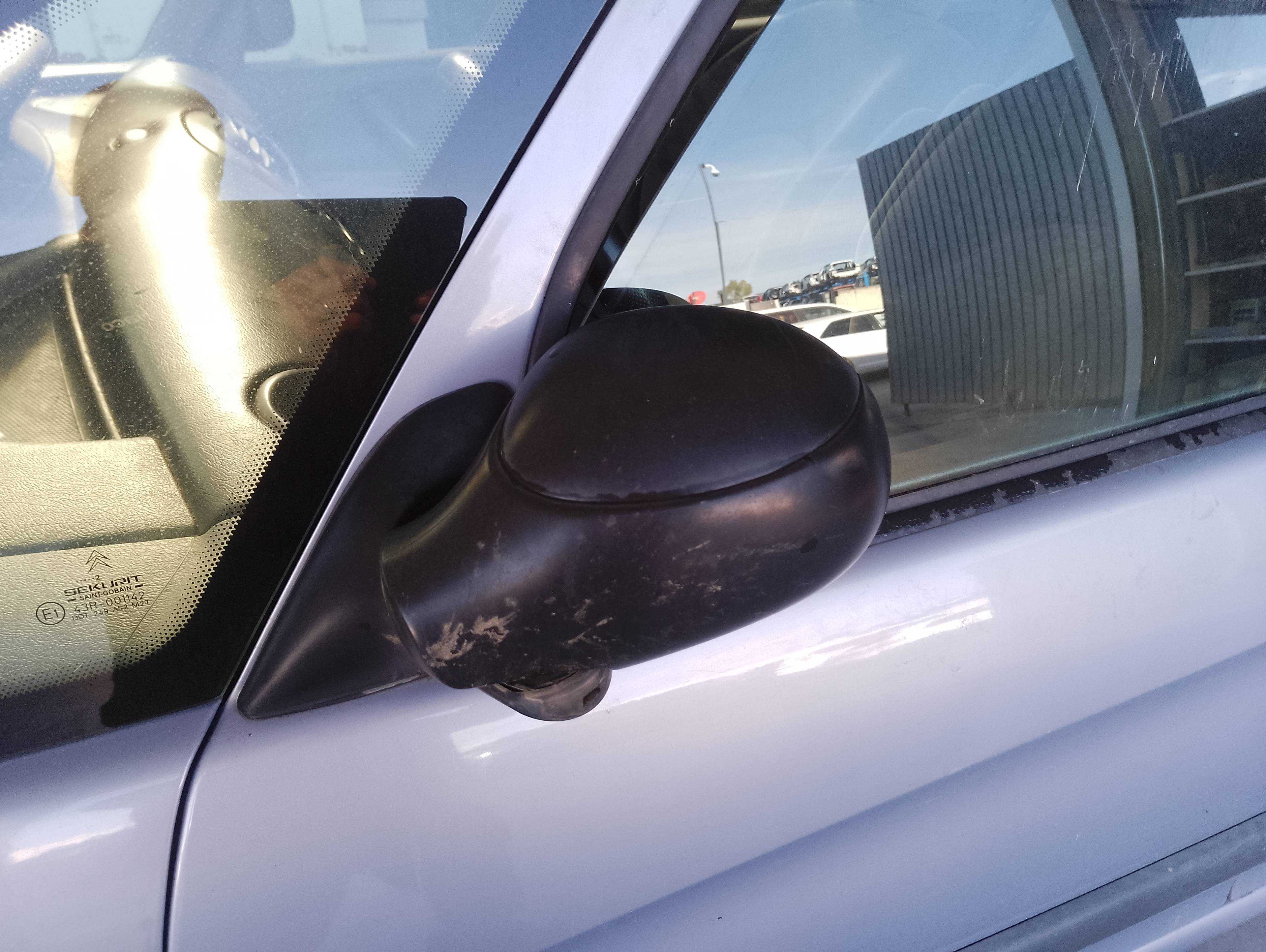 Recambio de retrovisor izquierdo para citroën xsara picasso 1.6 16v exclusive referencia OEM IAM   
