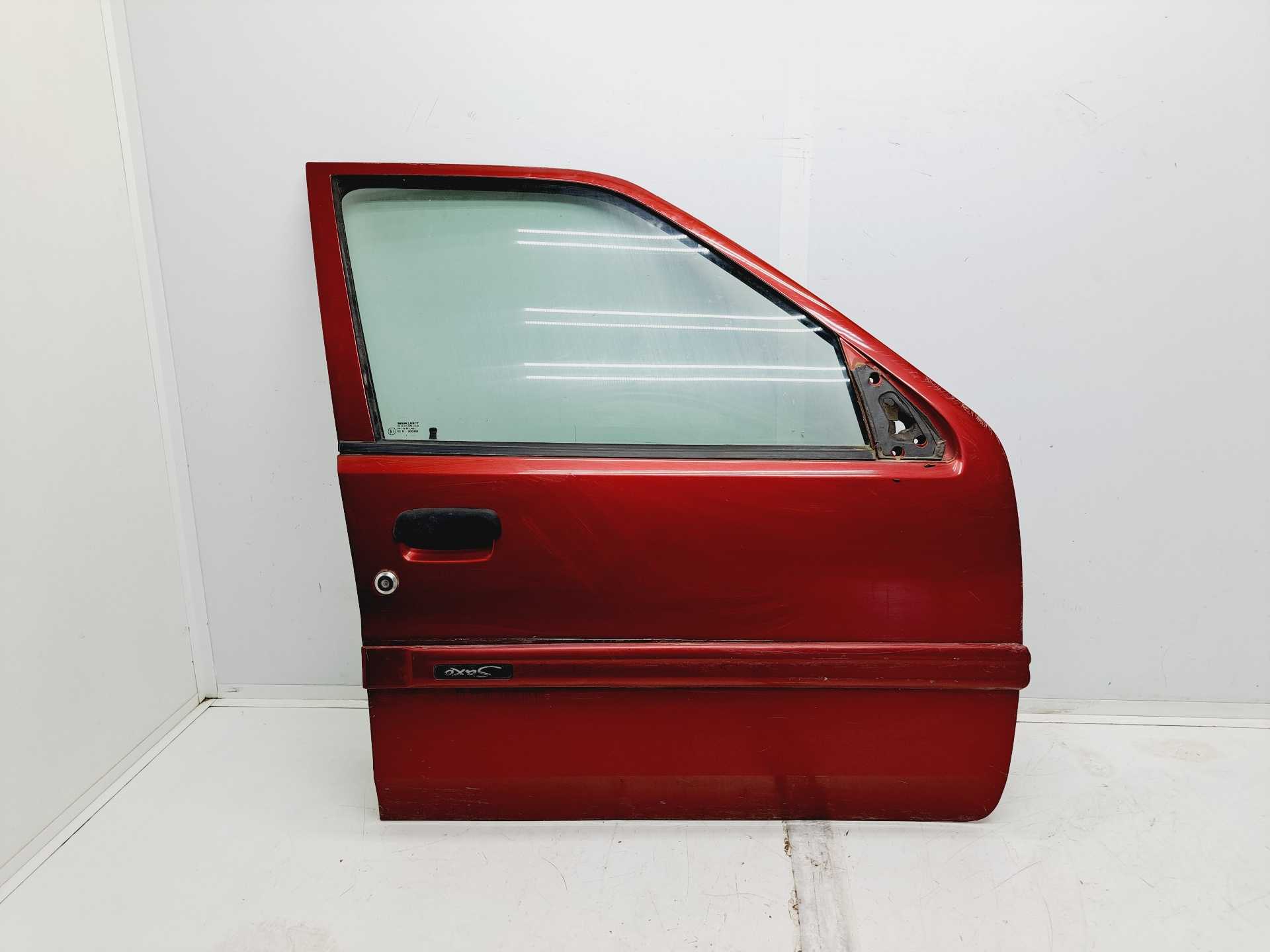Recambio de puerta delantera derecha para citroën saxo 1.1 sx referencia OEM IAM 9004H3  