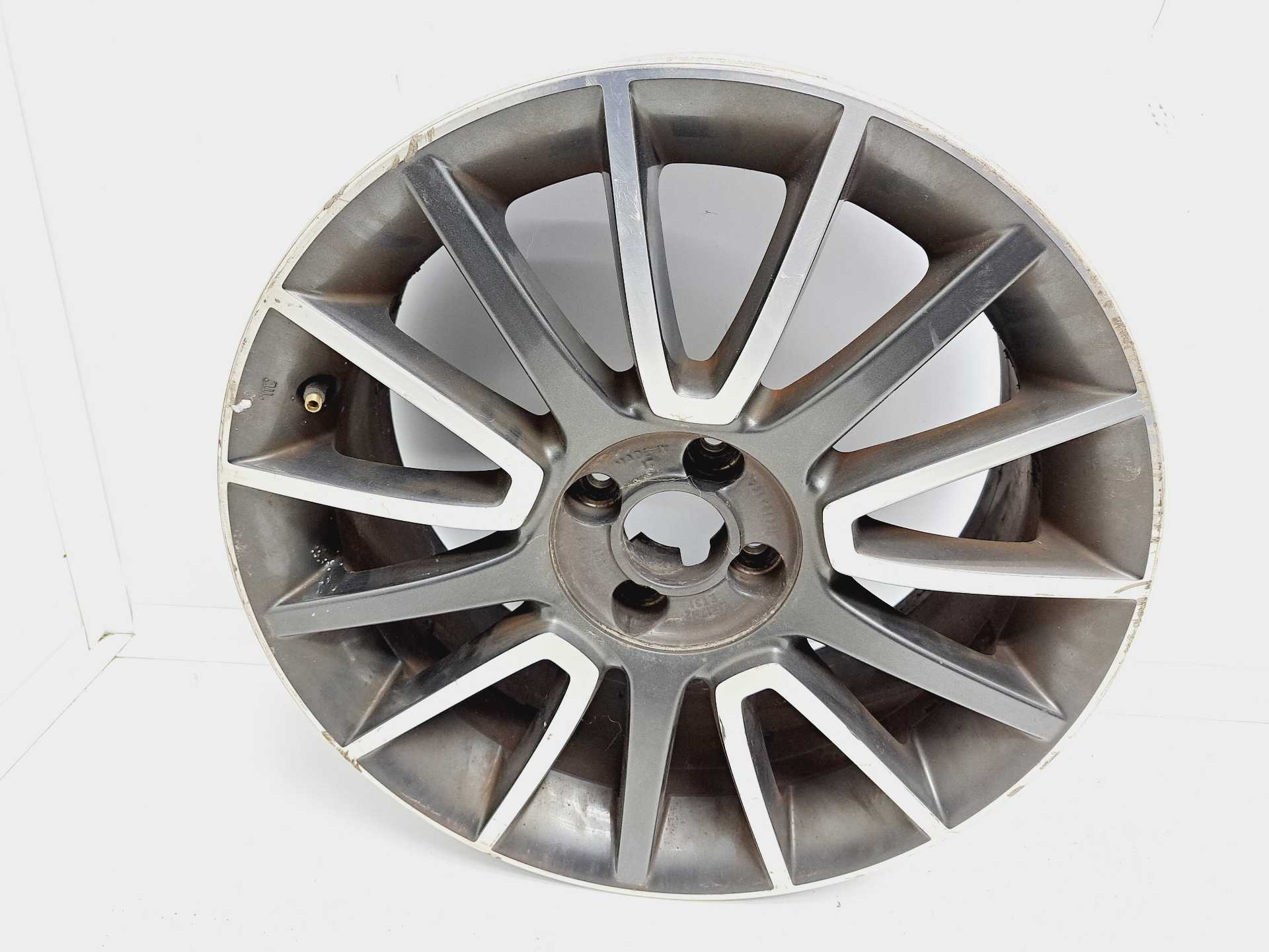 Recambio de llanta para fiat bravo (198) 1.4 16v turbo referencia OEM IAM 735436216  