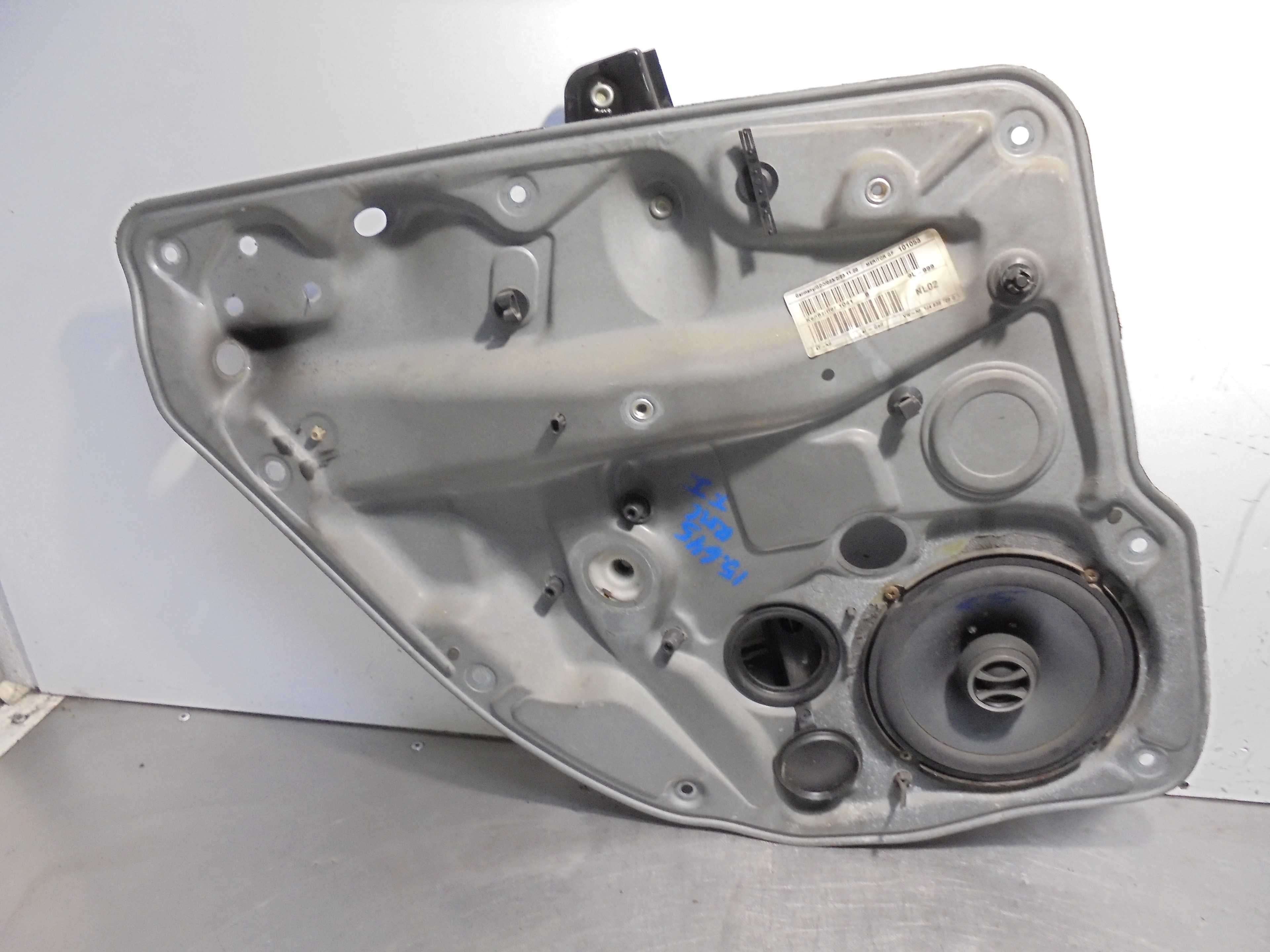 Recambio de elevalunas trasero izquierdo para volkswagen golf iv berlina (1j1) básico referencia OEM IAM 1J4839729G ELECTRICO 5 