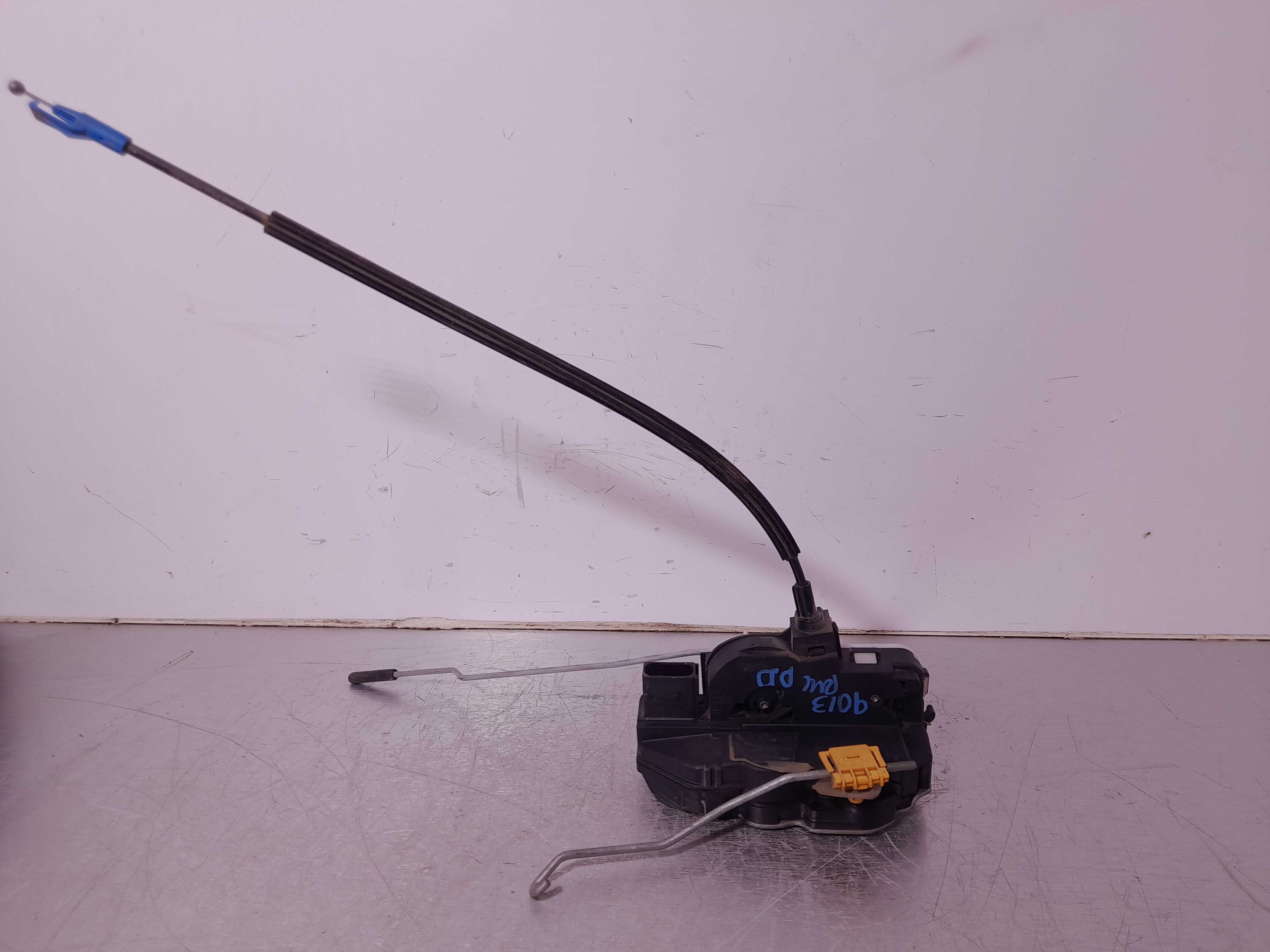 Recambio de cerradura puerta delantera derecha para chevrolet cruze station wagon lt+ referencia OEM IAM   