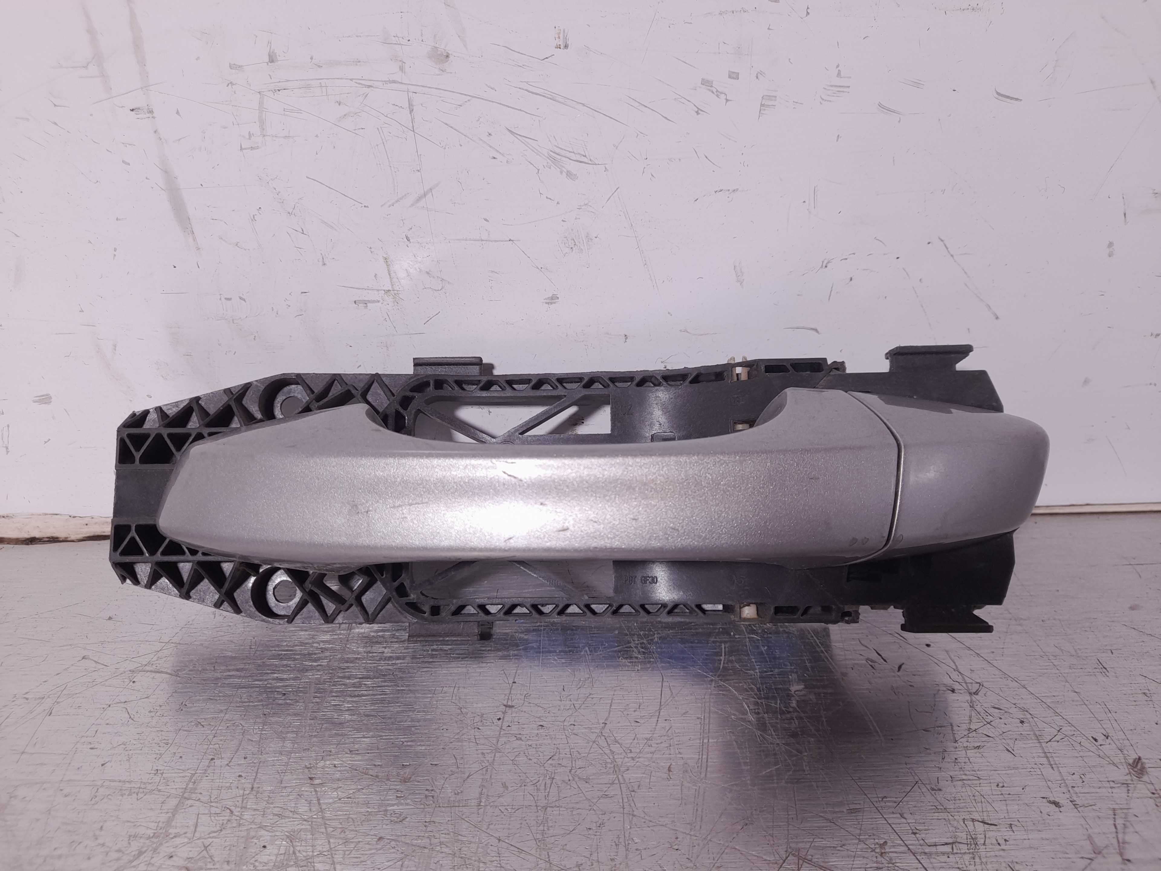 Recambio de maneta exterior trasera izquierda para volkswagen golf vii lim. (5g1) advance bluemotion referencia OEM IAM   