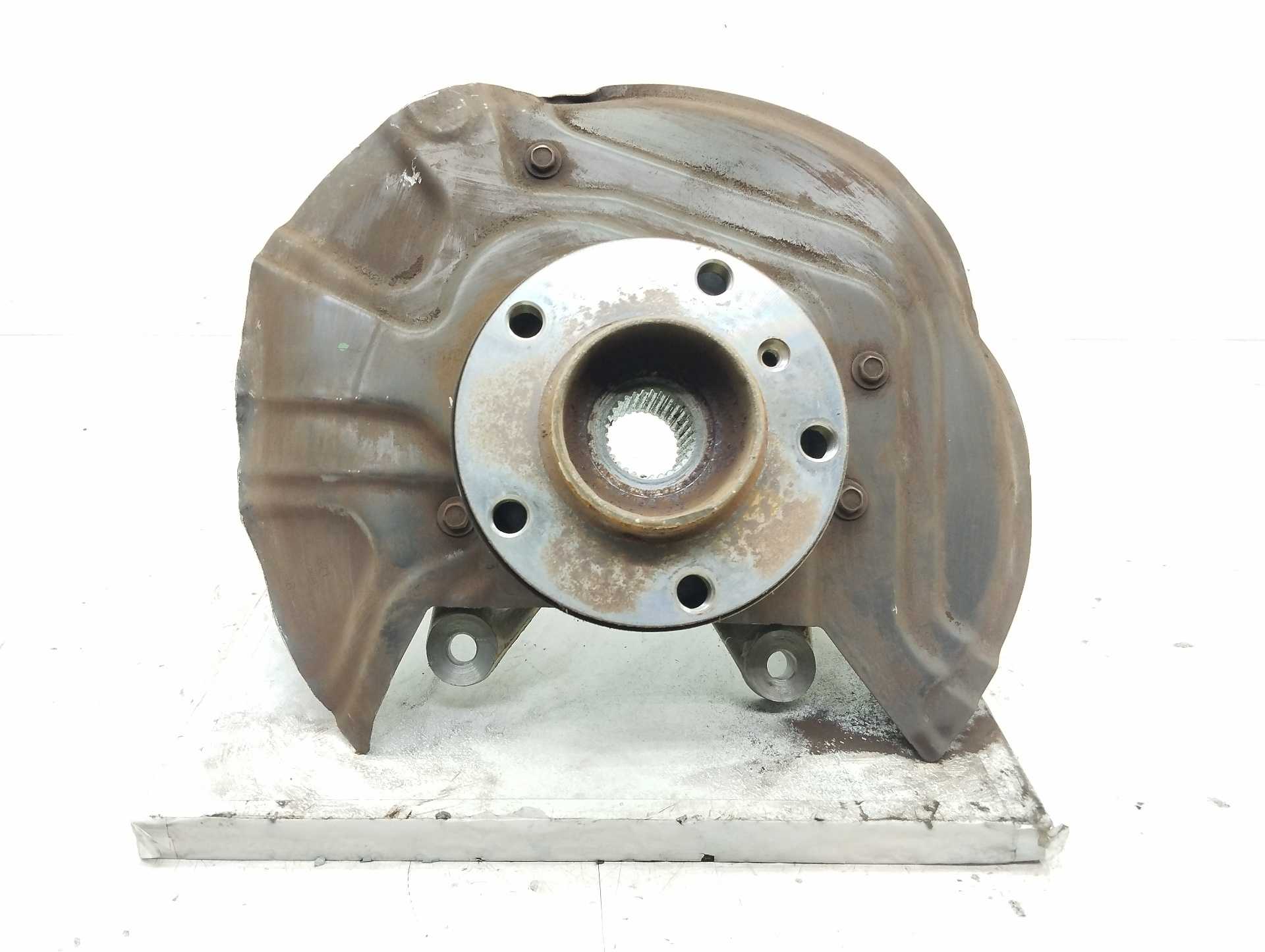 Recambio de mangueta delantera izquierda para bmw x3 (e83) 2.0d referencia OEM IAM  31213412019 