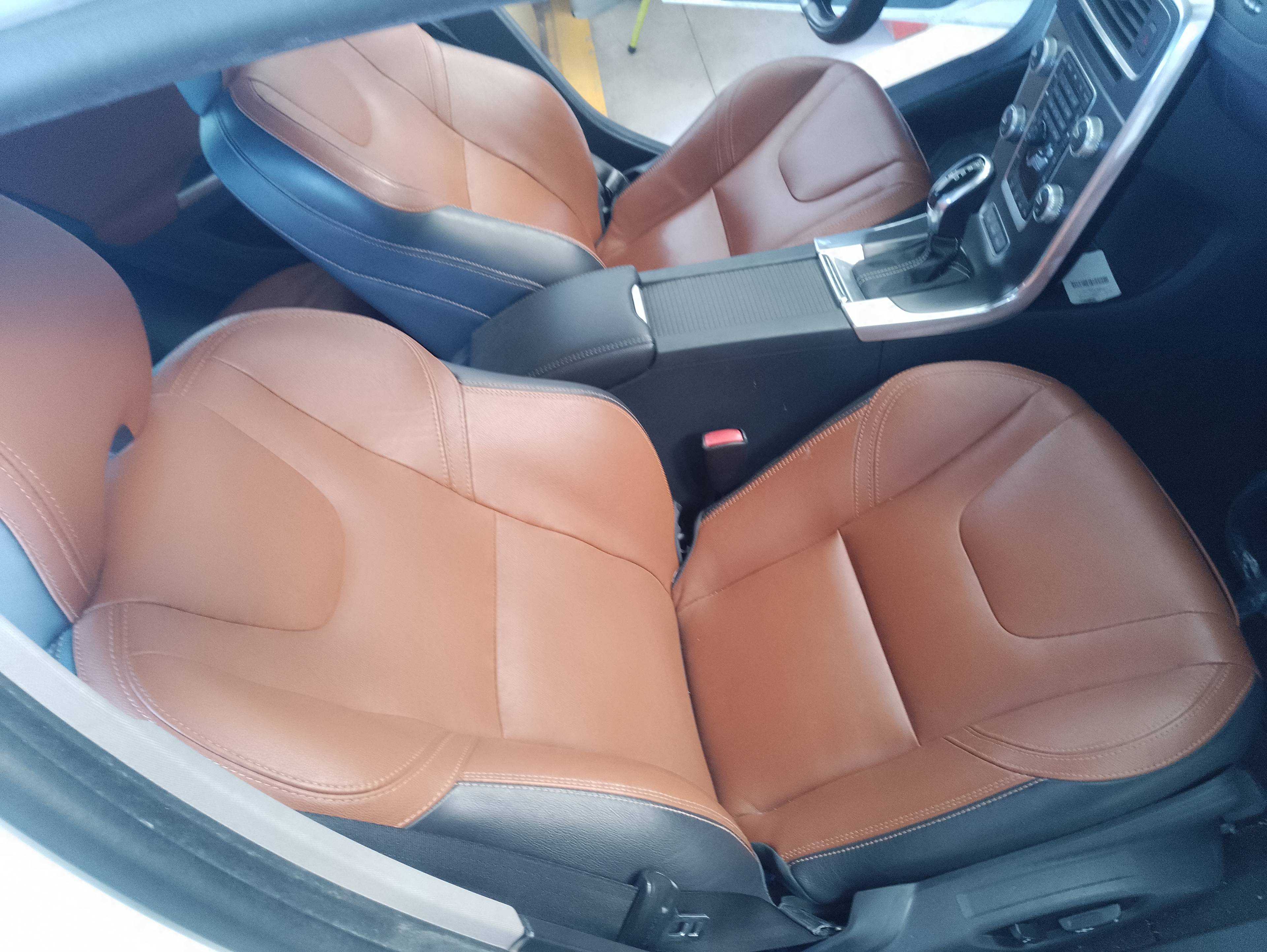 Recambio de asiento delantero derecho para volvo v60 kombi plug-in hybrid awd referencia OEM IAM   