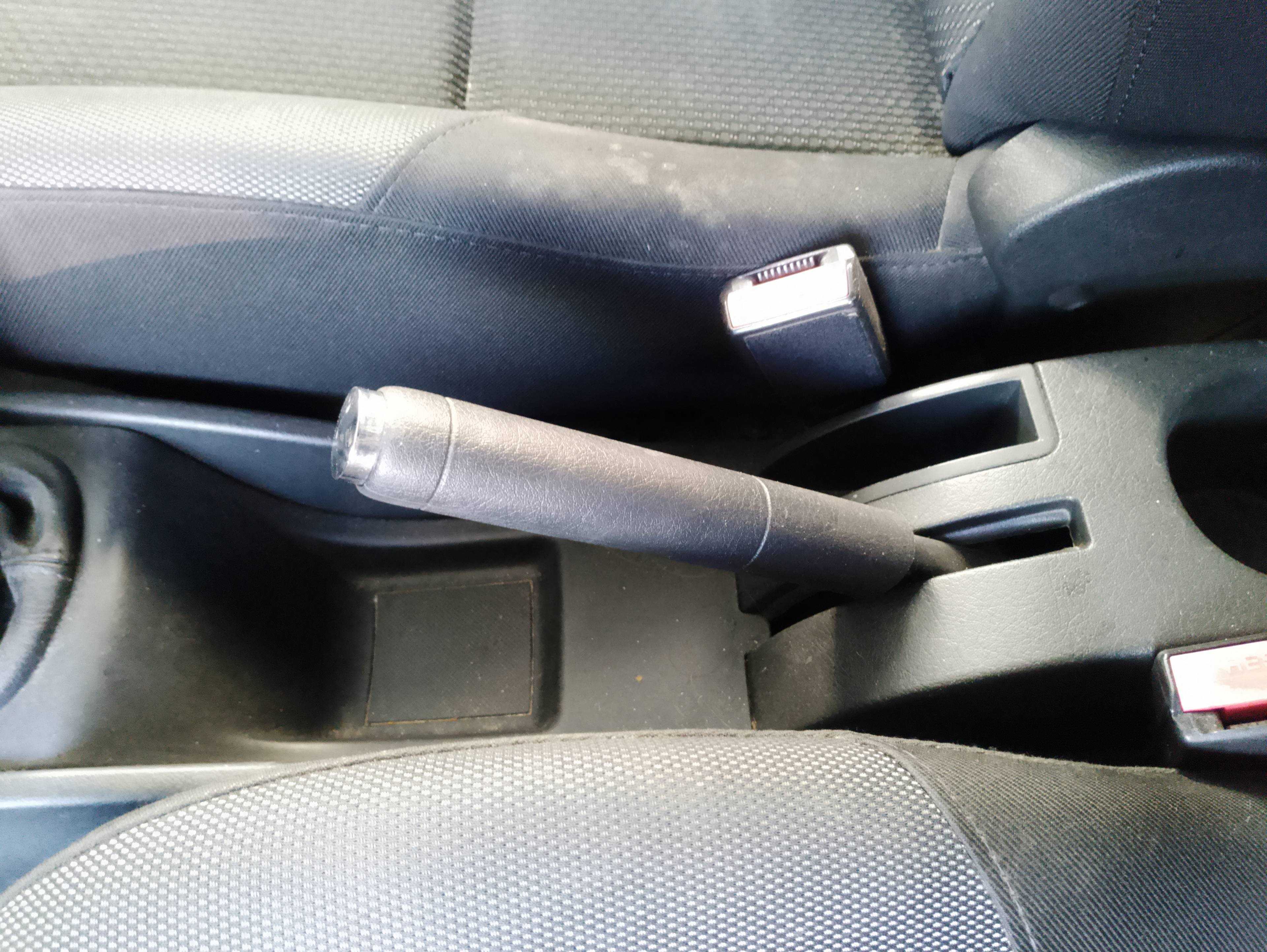 Recambio de palanca freno para peugeot 207 confort referencia OEM IAM   