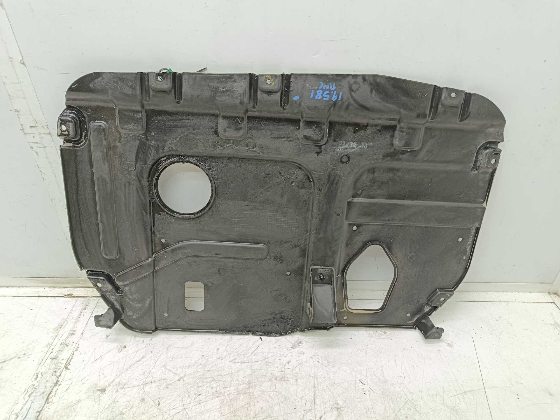 Recambio de cubrecarter para hyundai i30 classic referencia OEM IAM 5379a455 291102H300 