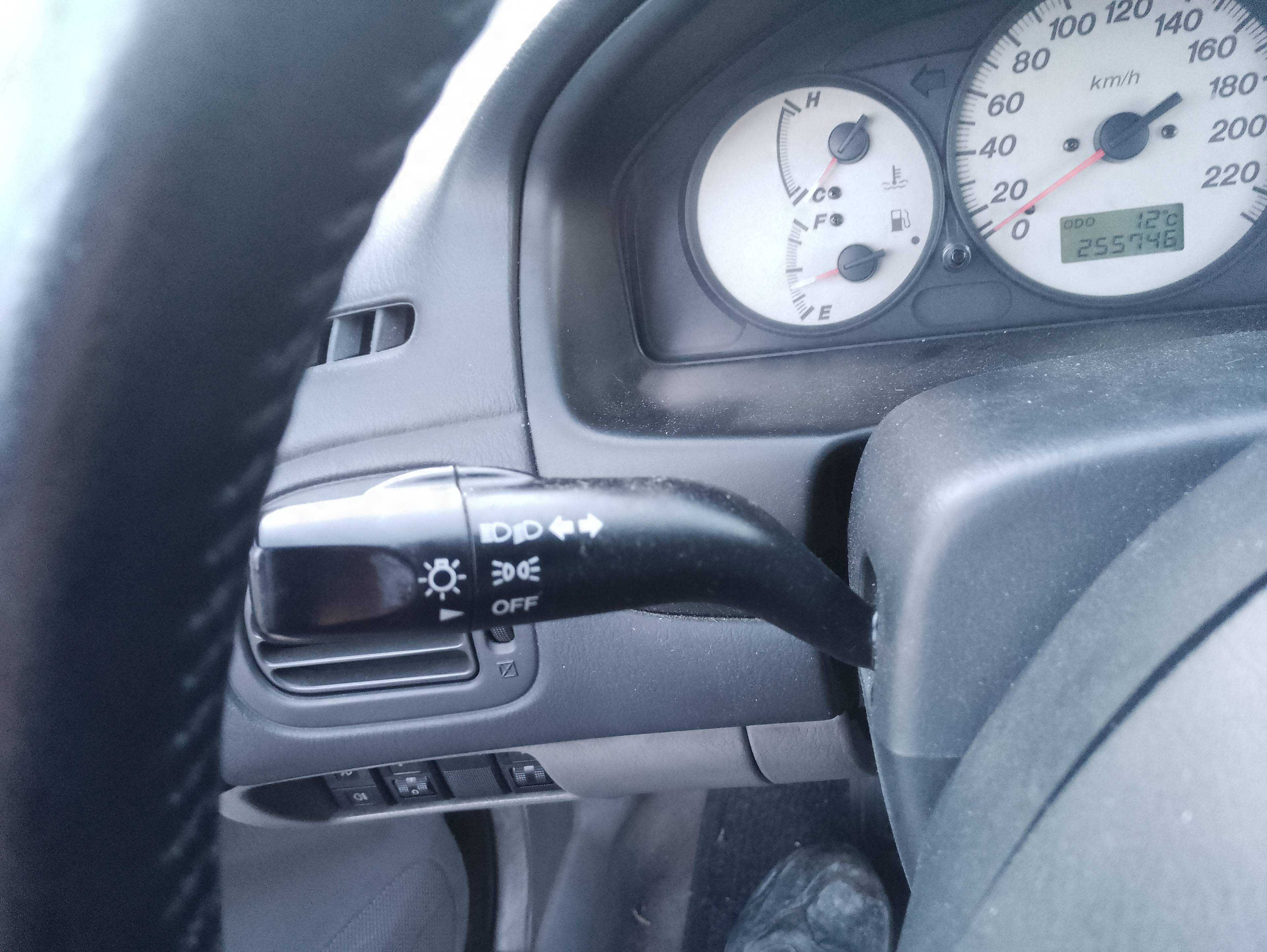 Recambio de mando intermitentes para mazda 323 berl. f/s (bj) 2.0 d s exclusive referencia OEM IAM   