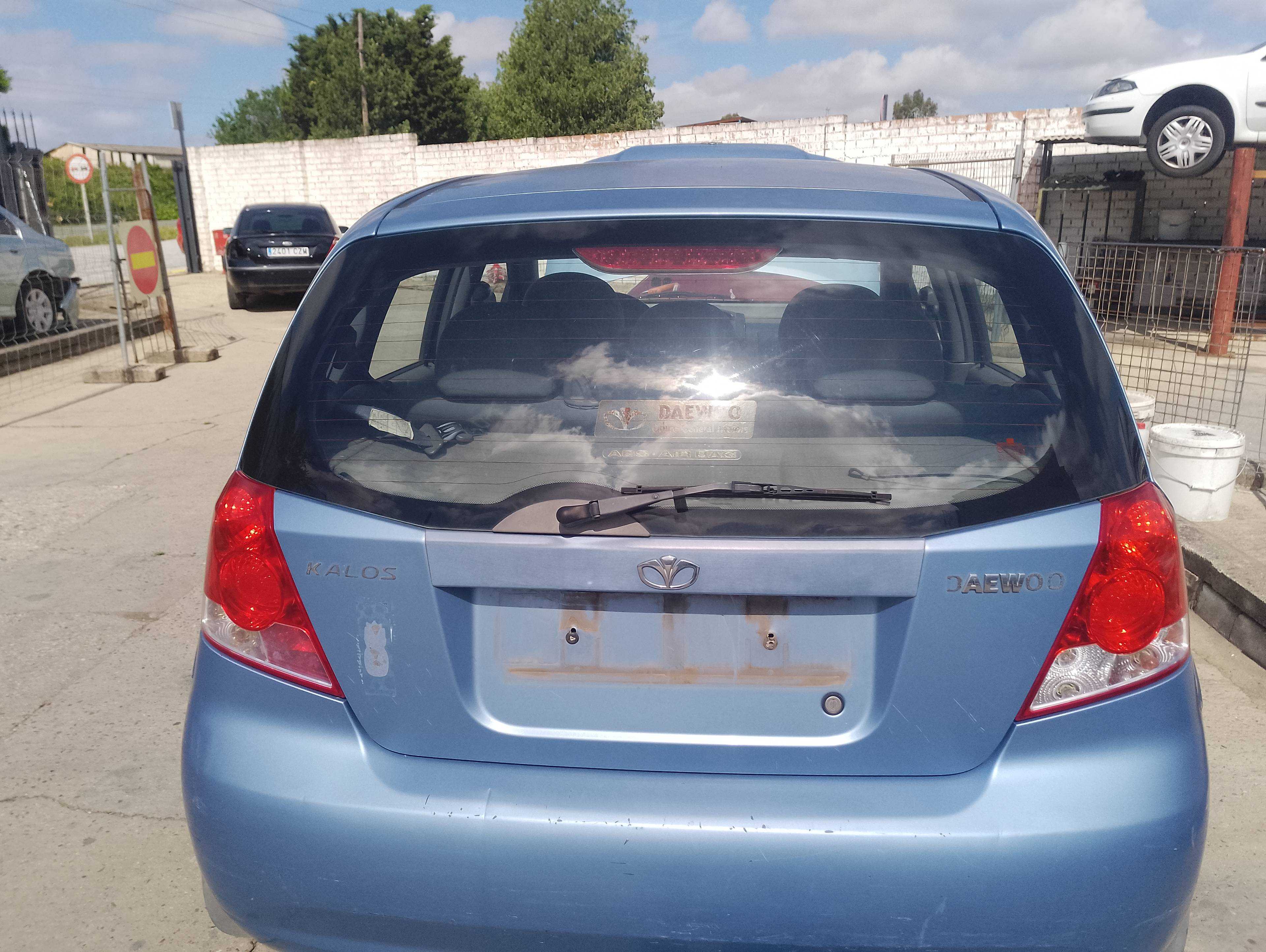 Recambio de porton trasero para daewoo kalos 1.4 se referencia OEM IAM   