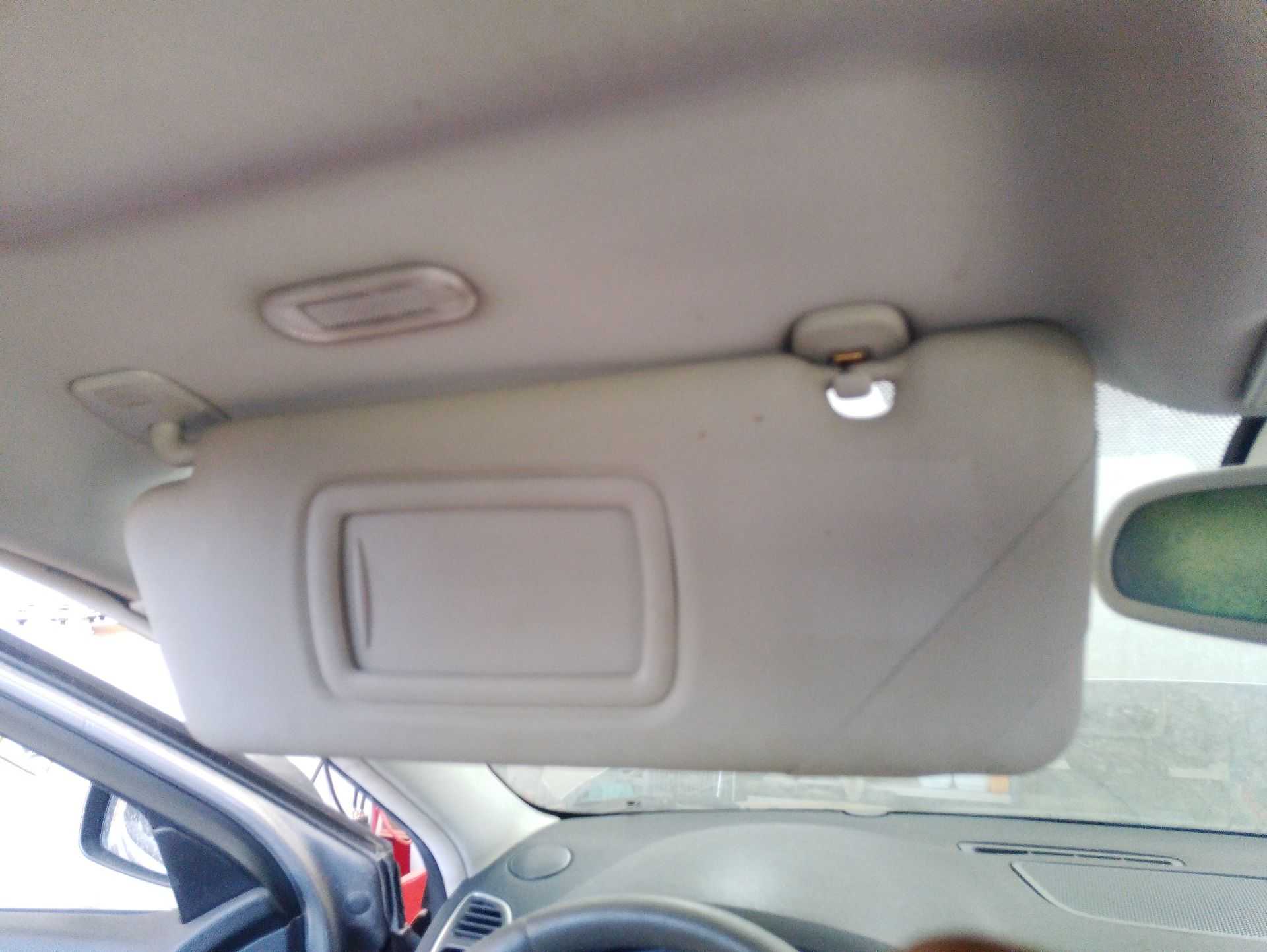 Recambio de parasol izquierdo para renault laguna iii (bt0/1) 1.5 dci (bt00, bt0a, bt0t, bt1j) referencia OEM IAM   