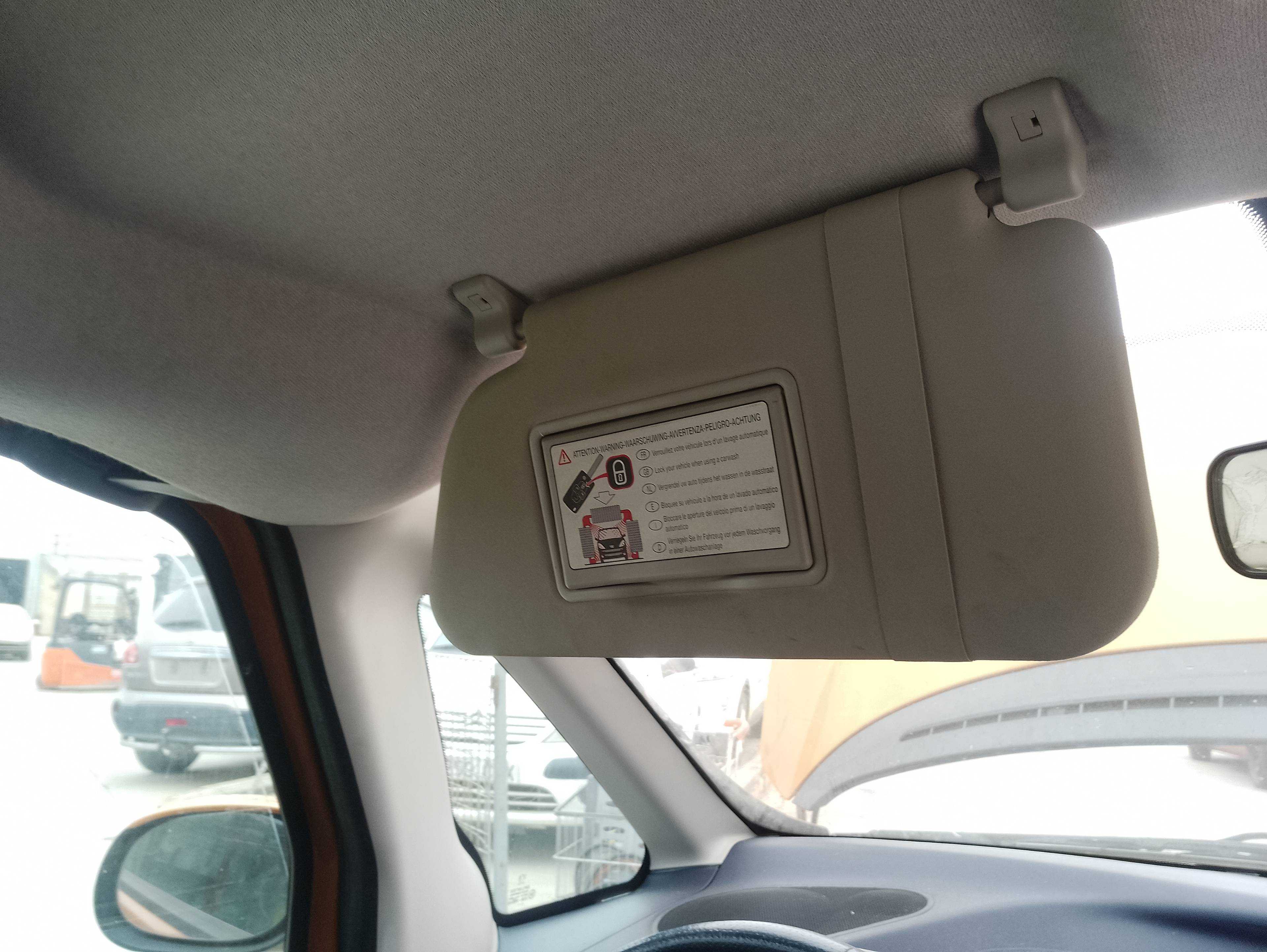 Recambio de parasol izquierdo para peugeot 1007 dolce referencia OEM IAM   