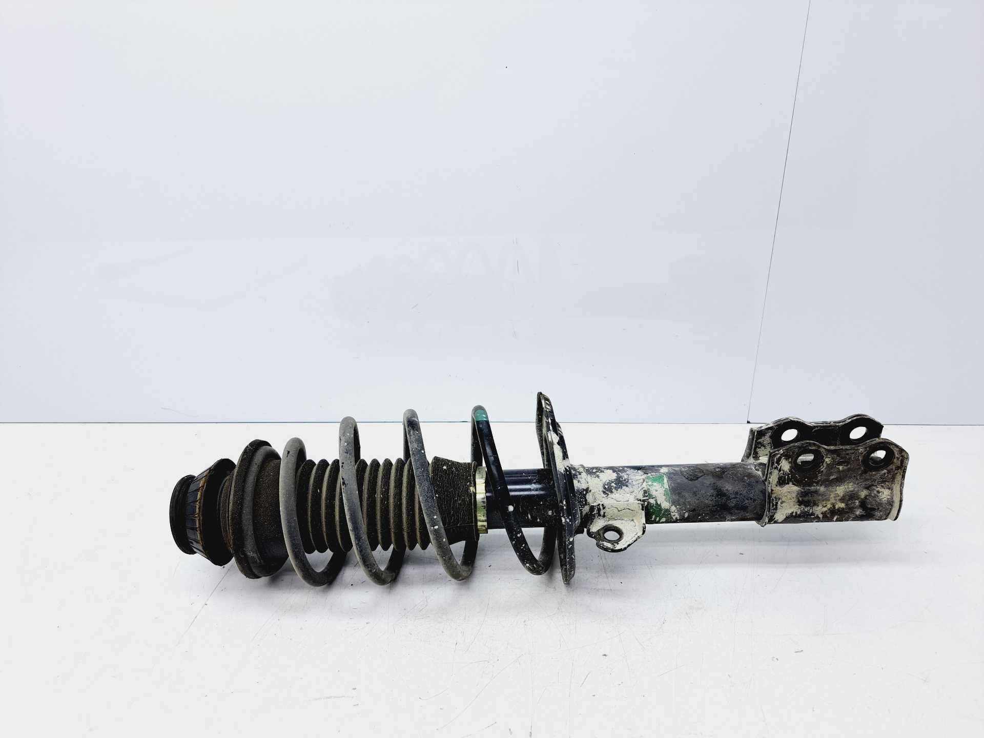 Recambio de amortiguador delantero izquierdo para toyota yaris 1.4 turbodiesel cat referencia OEM IAM   