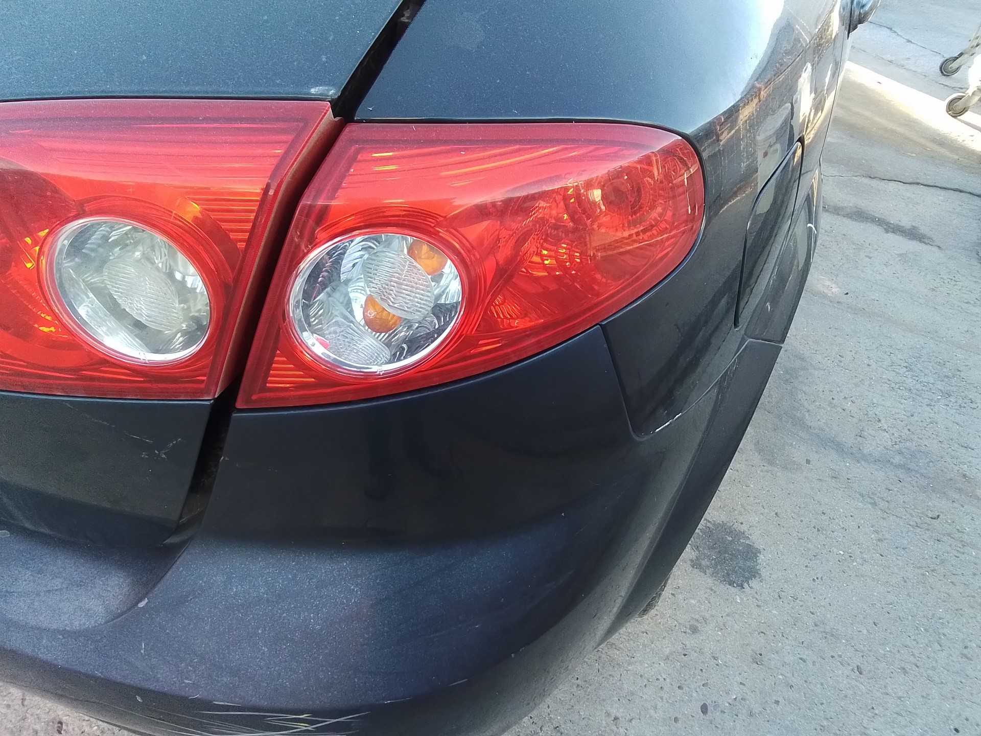 Recambio de piloto trasero derecho para chevrolet lacetti cdx referencia OEM IAM   