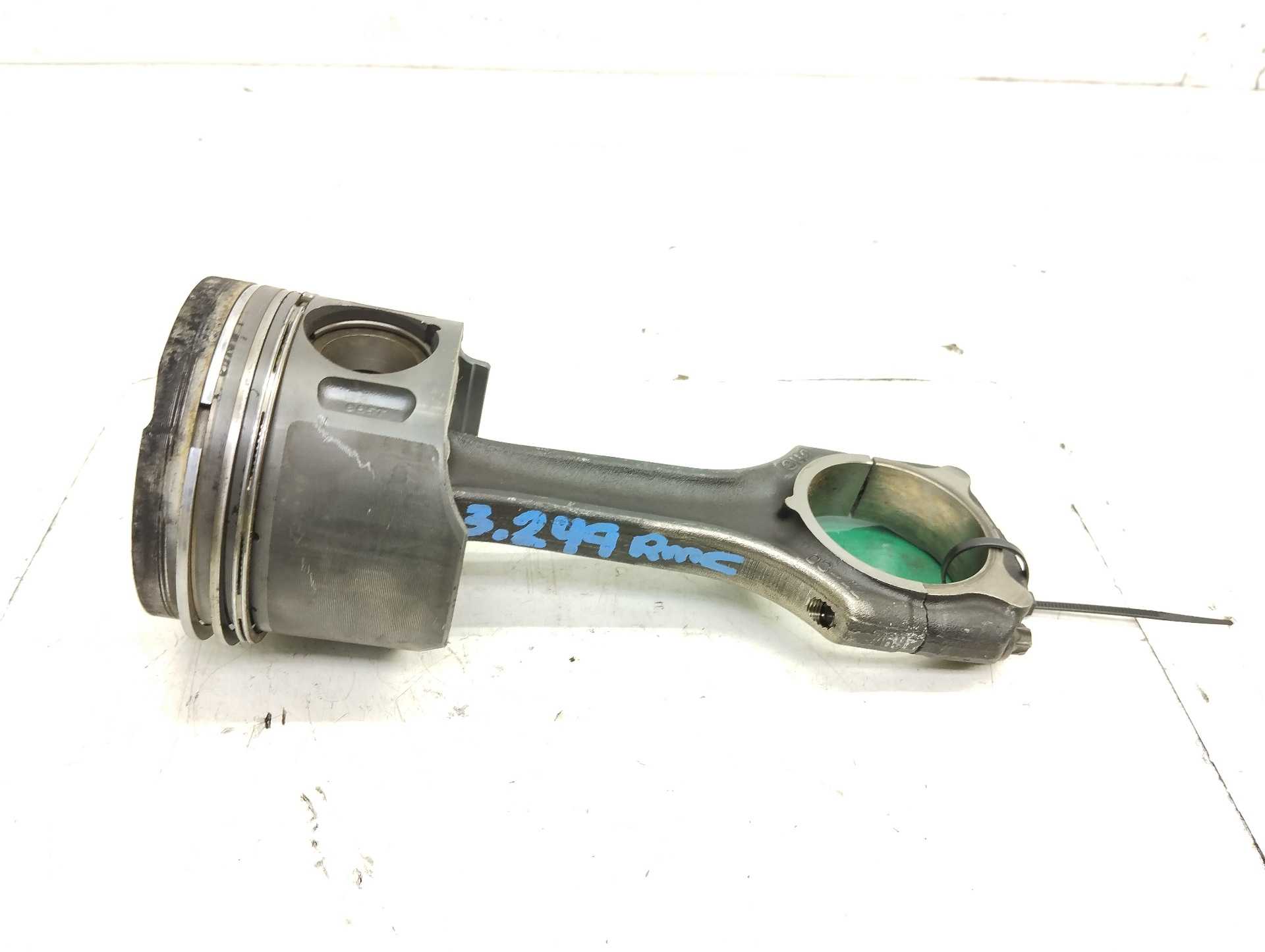 Recambio de piston para mercedes-benz vito caja cerrada 6.03  2.1 diesel referencia OEM IAM R08857 A6110300617 