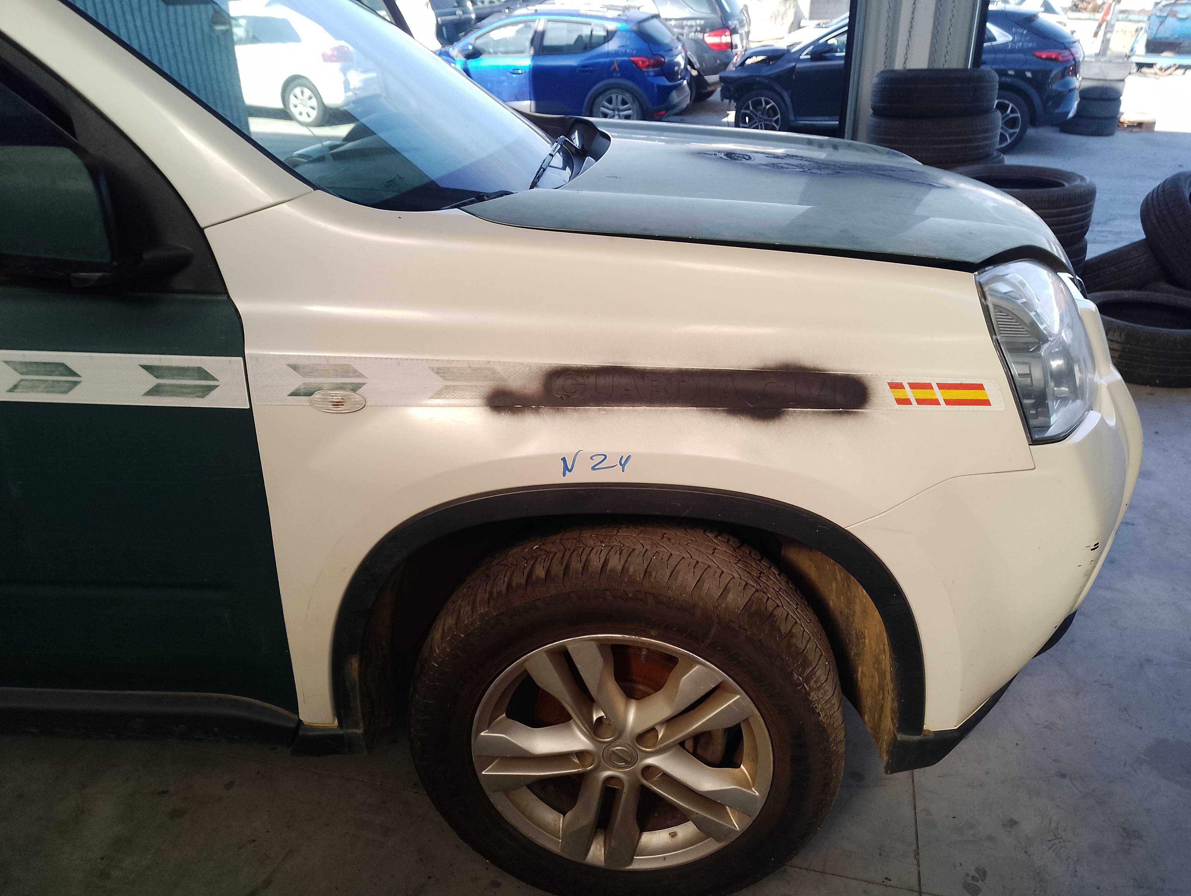 Recambio de aleta delantera derecha para nissan x-trail (t31) le referencia OEM IAM   