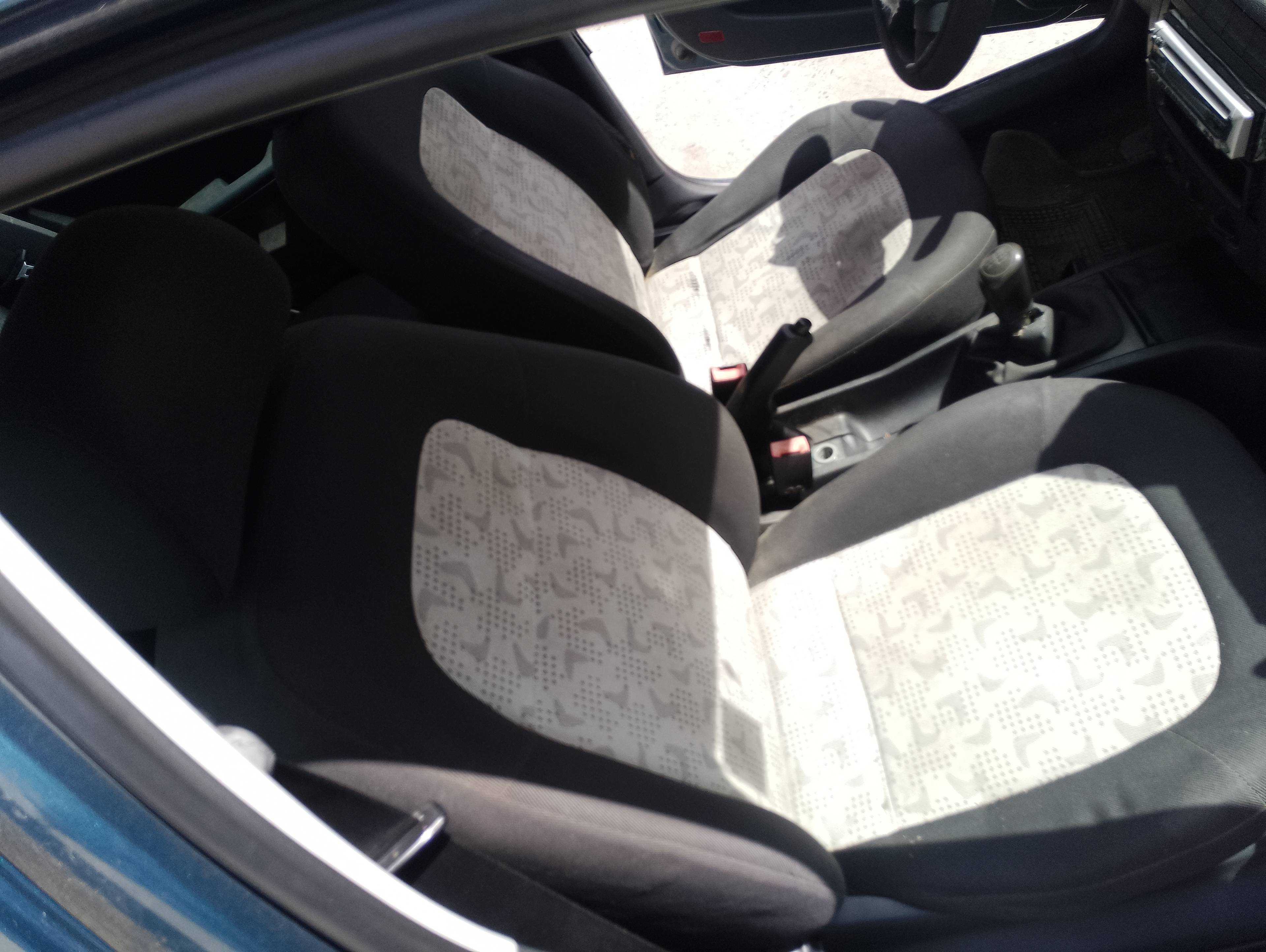 Recambio de asiento delantero derecho para skoda fabia (6y2/6y3) attractive referencia OEM IAM   