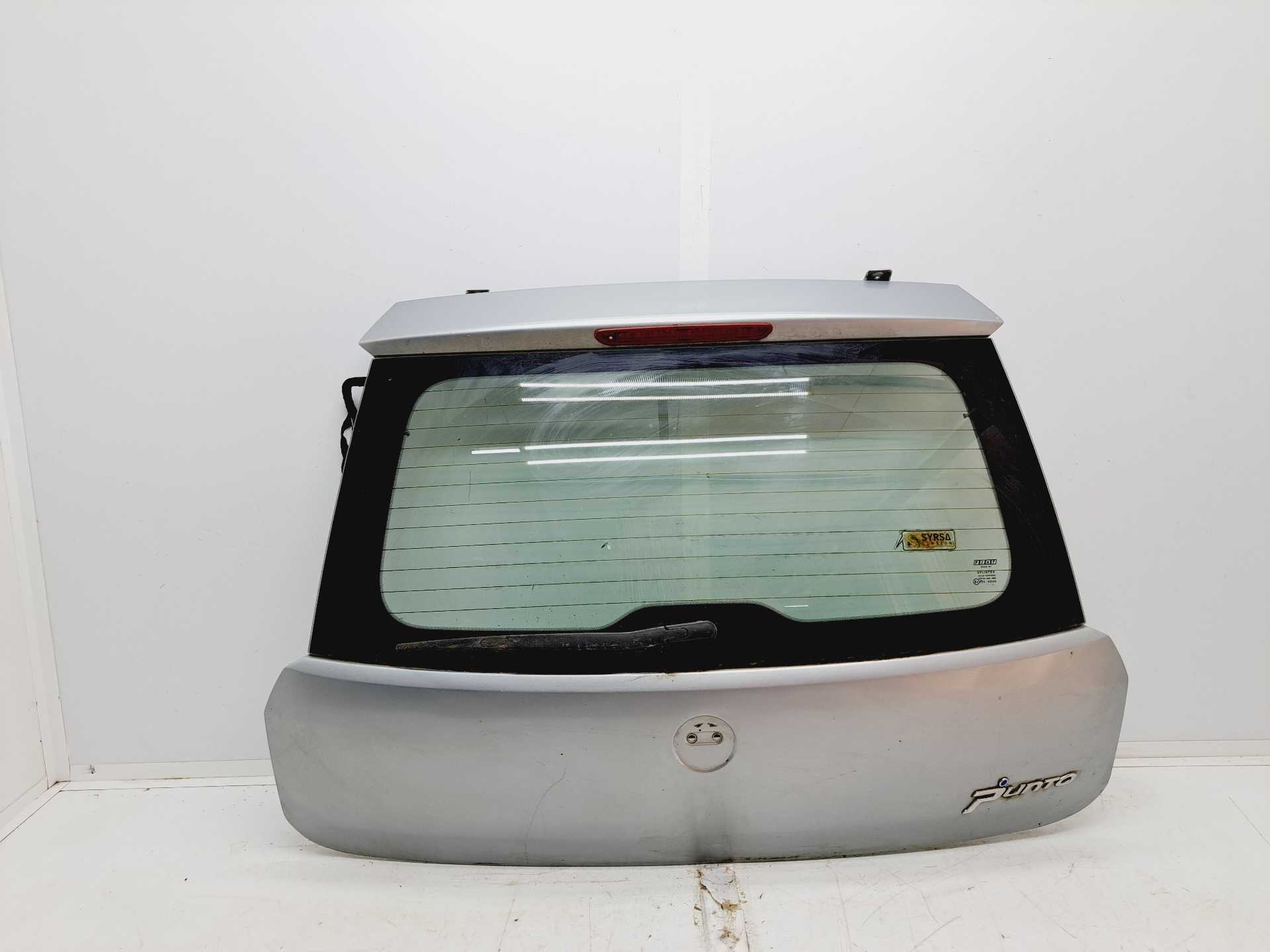 Recambio de porton trasero para fiat grande punto (199) referencia OEM IAM   