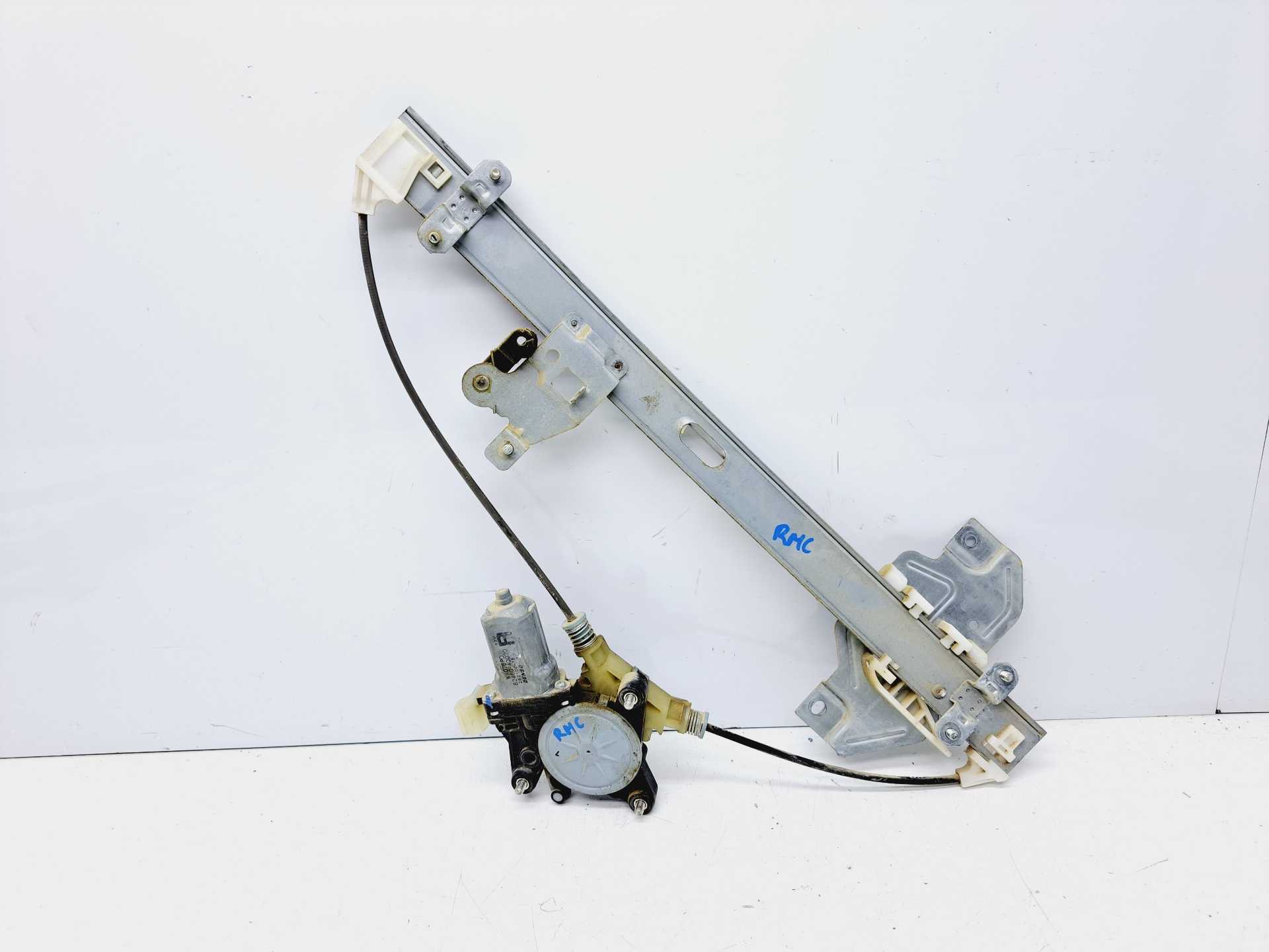 Recambio de elevalunas trasero derecho para kia carnival 2.9 crdi vgt active referencia OEM IAM 824604D020 2621003590 DENSO