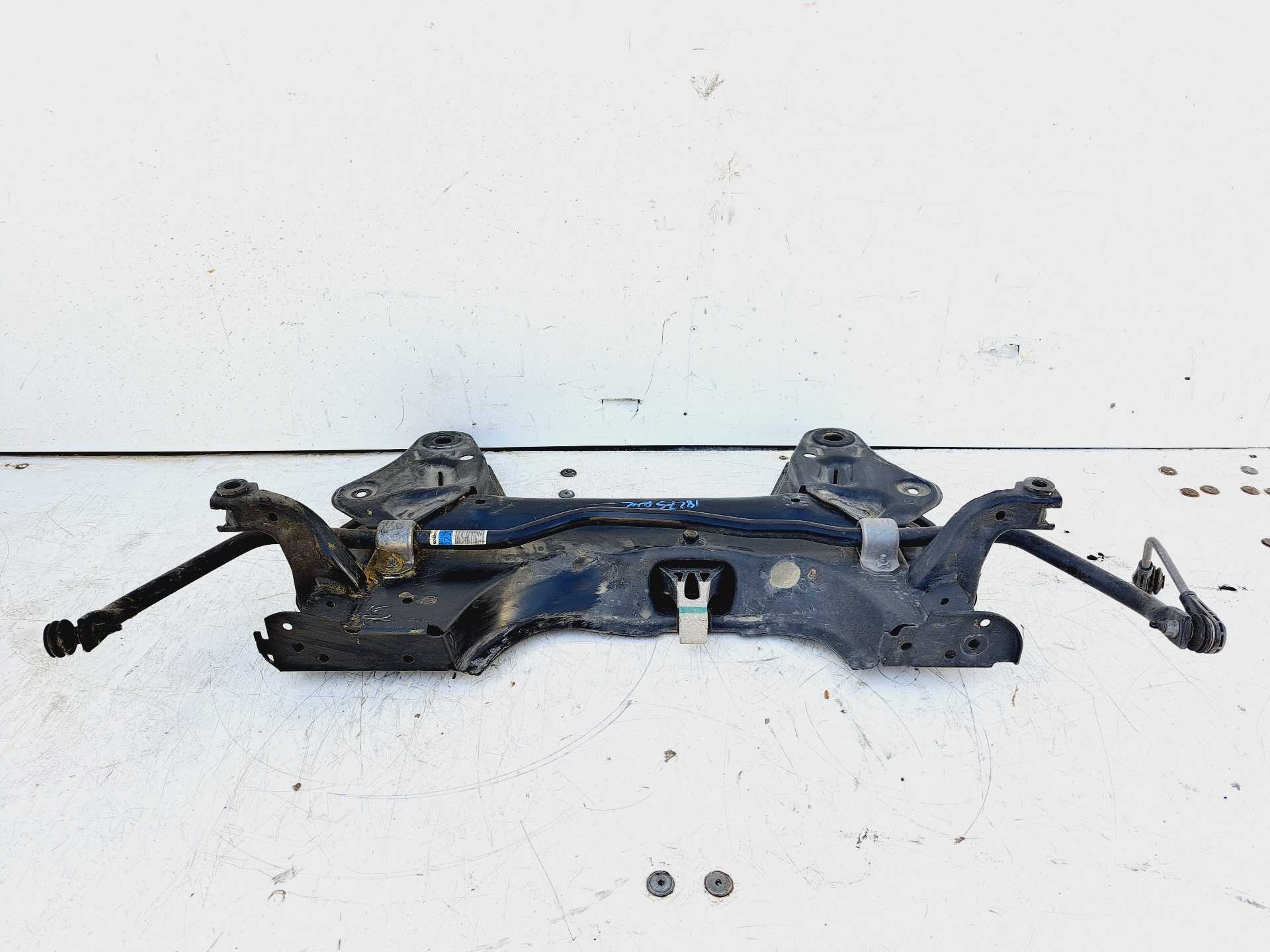Recambio de cuna motor para opel corsa f edition referencia OEM IAM   